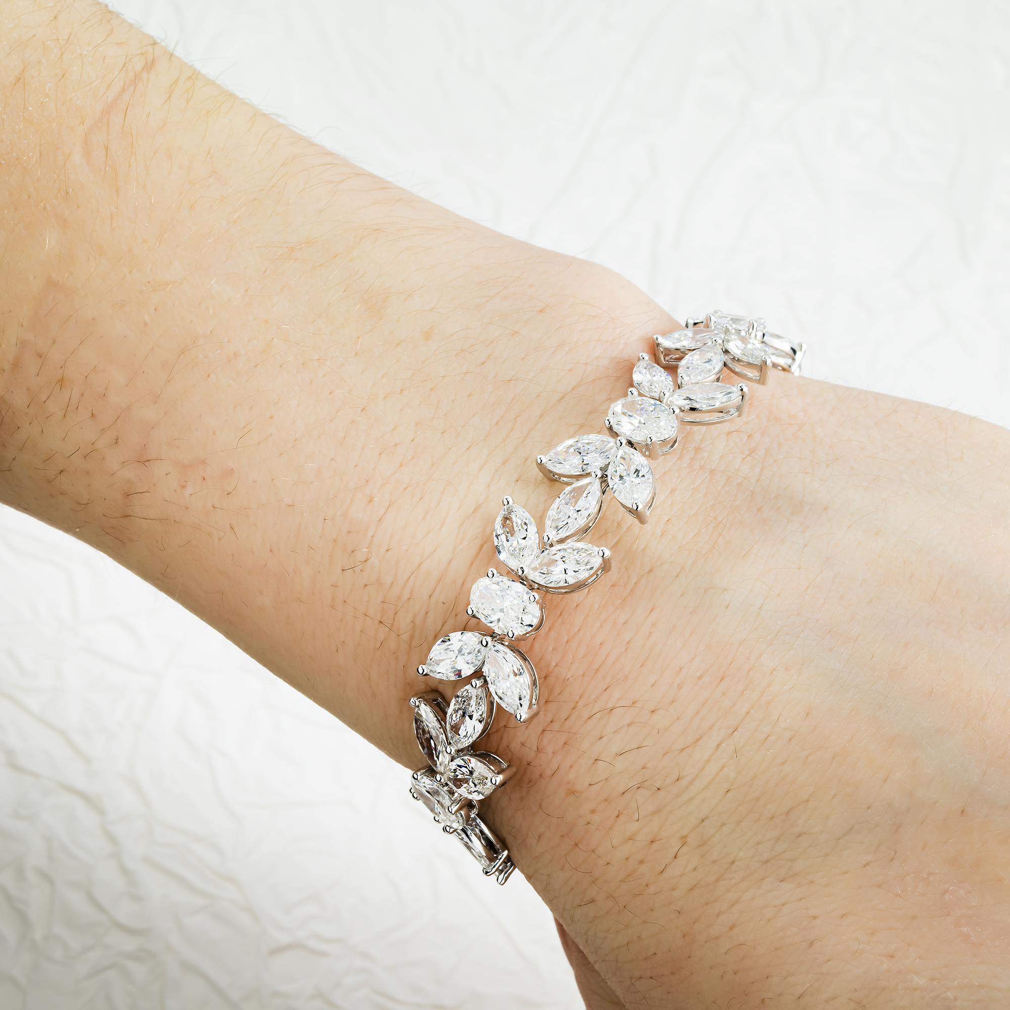 14K White Gold Oval & Marquise Cut Diamond Bracelet 22.92ct