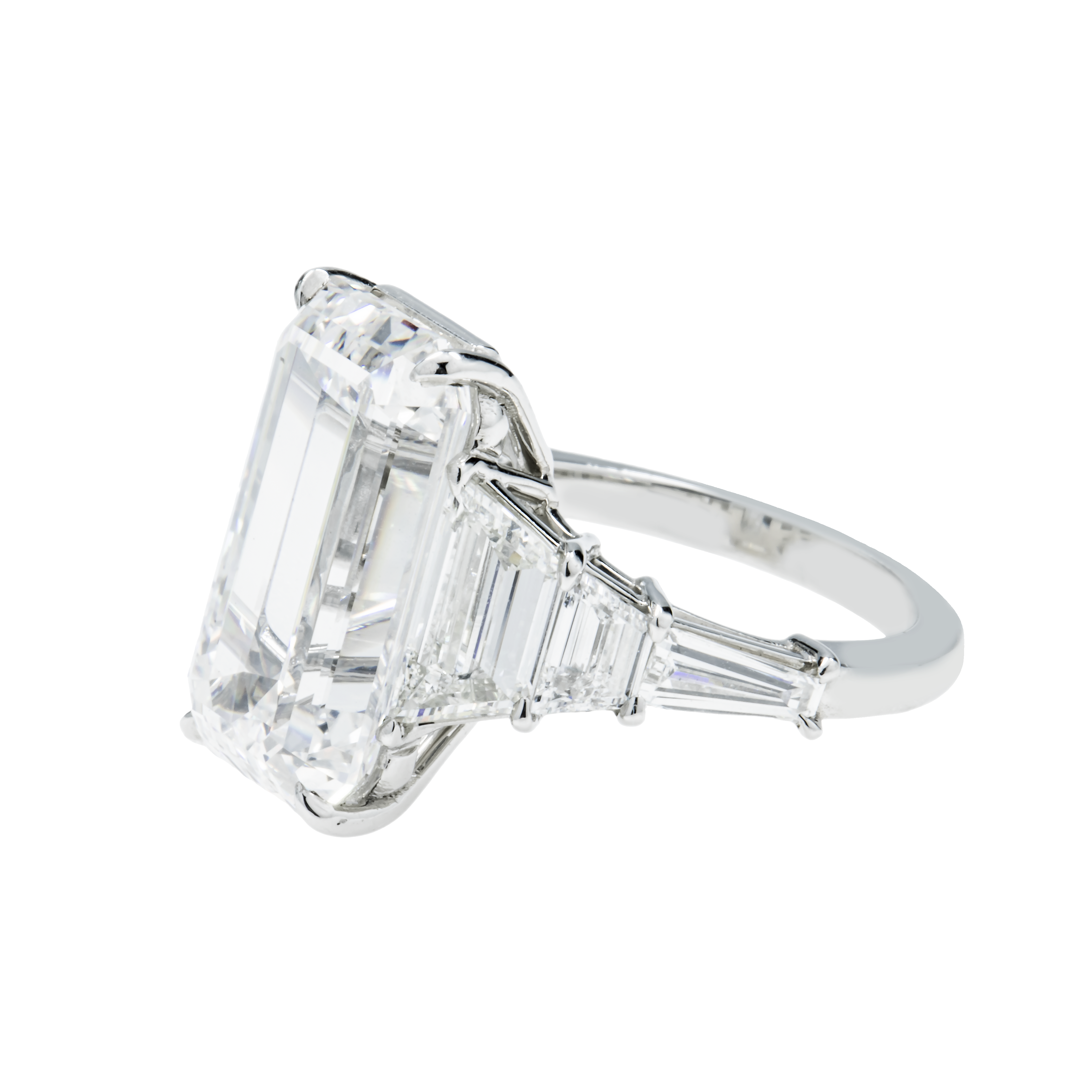 Hall Of Mirrors Gia Platinum 10.77Ct Emerald Cut Diamond Engagement Ring 13.68Ctw Bridal