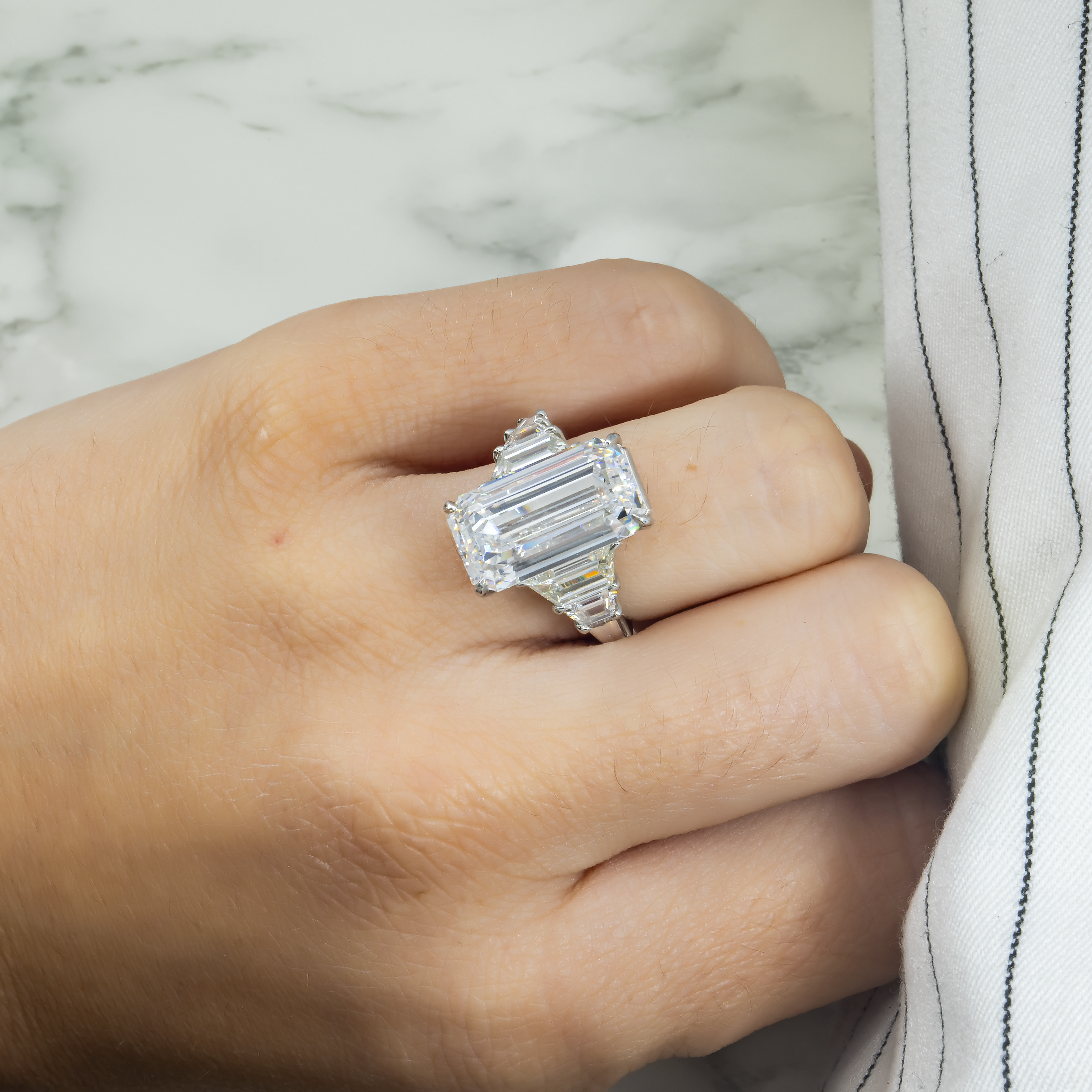 Hall Of Mirrors Gia Platinum 10.77Ct Emerald Cut Diamond Engagement Ring 13.68Ctw Bridal
