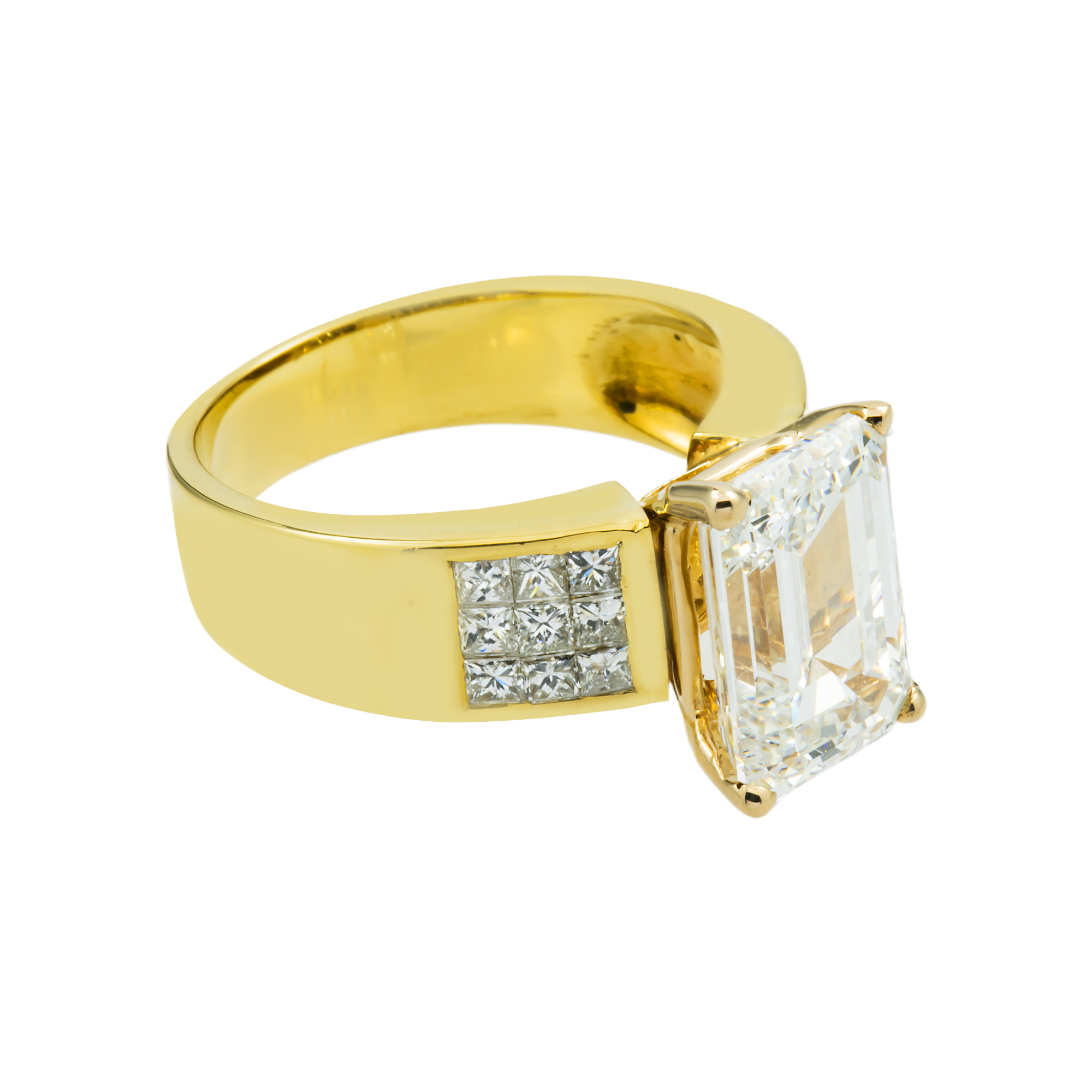 18K Yellow Gold 5.19ct Emerald Cut Diamond Engagement Ring 6.24ctw