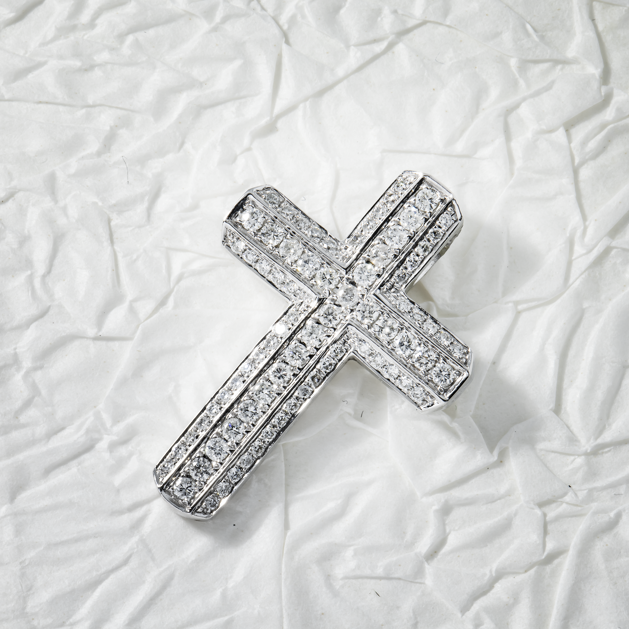 14K White Gold Triple Row Round Diamond Cross Pendant 0.71Ct