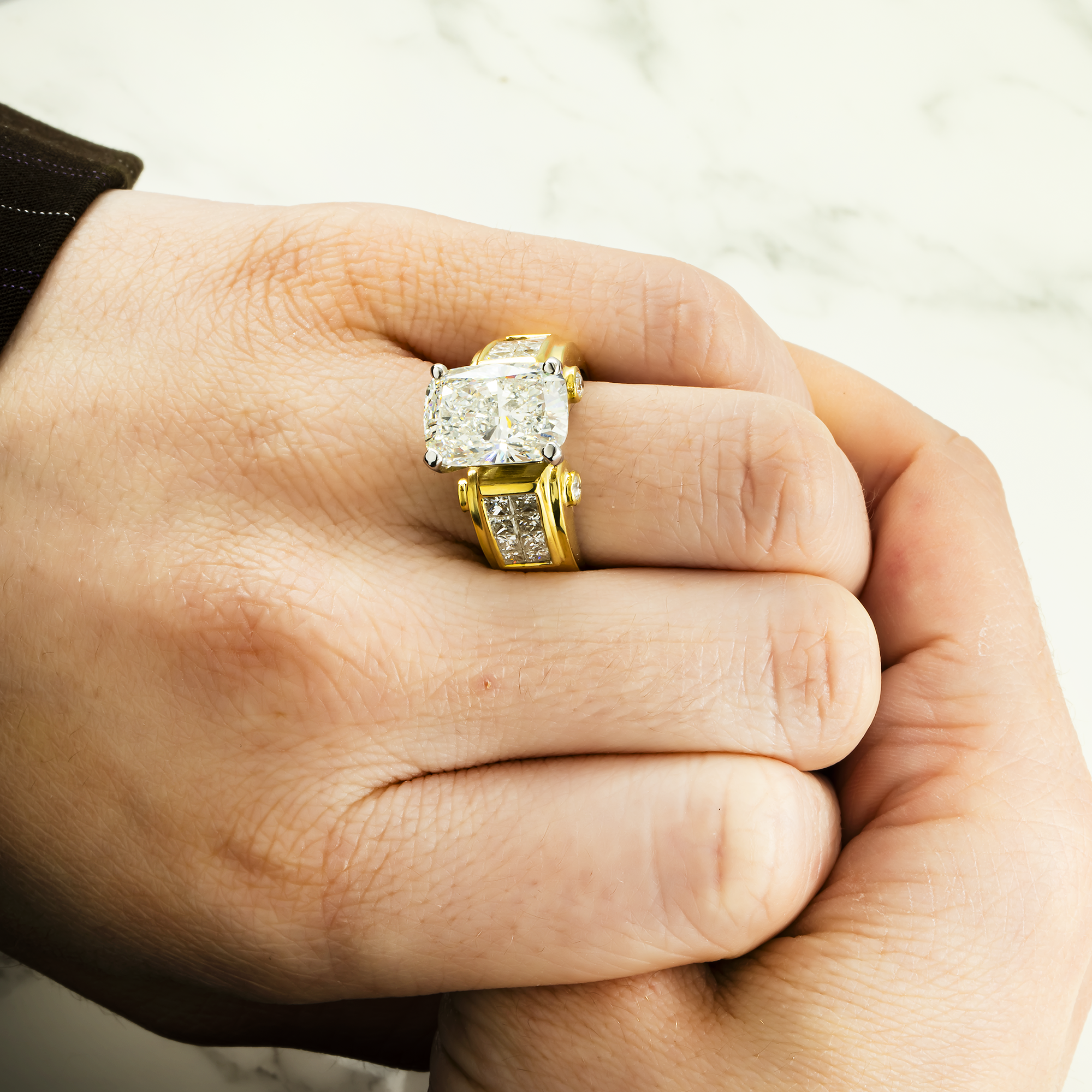 18K Yellow Gold 6.43ct Radiant Cut Diamond Engagement Ring 8.80ctw