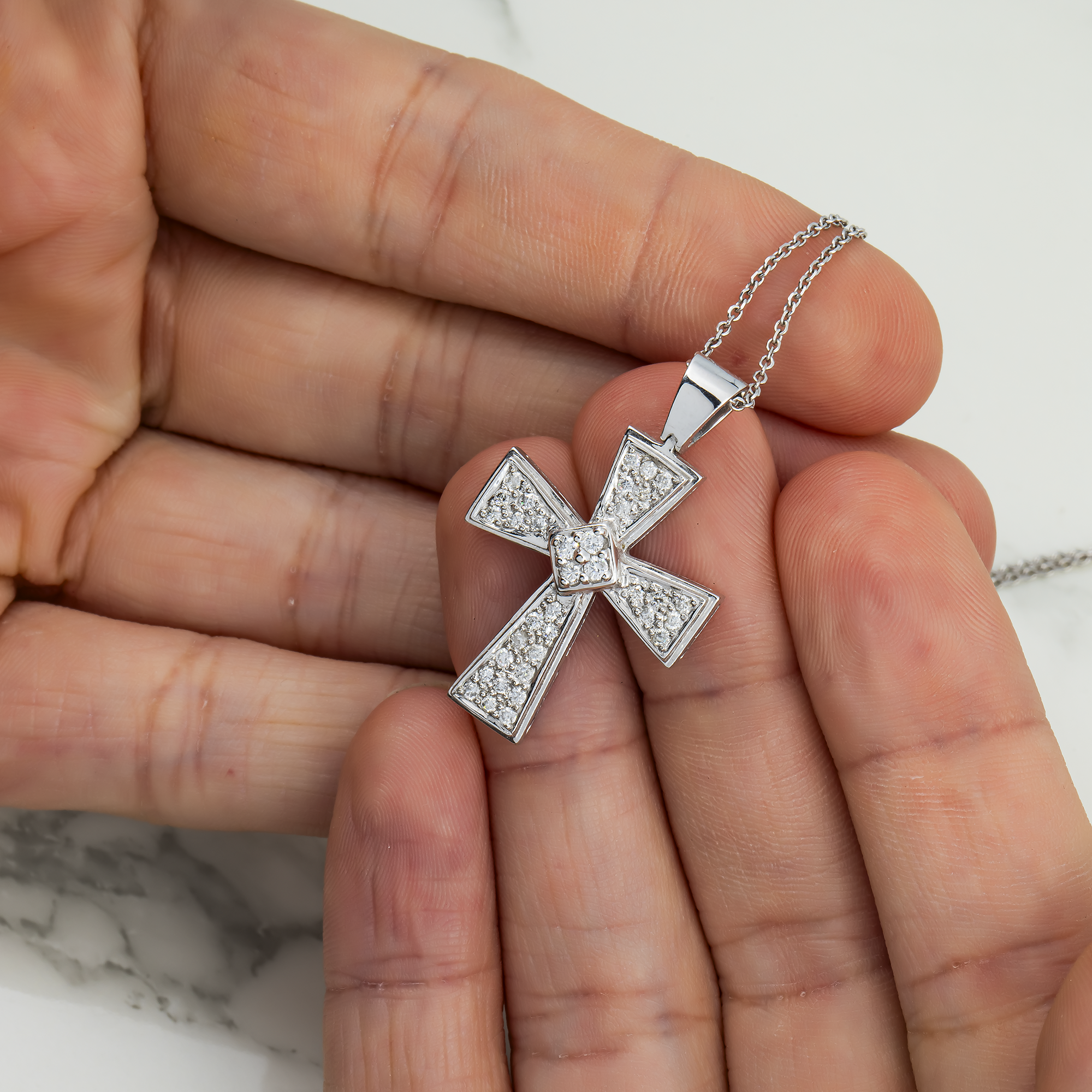 14K White Gold Round Diamond Cross Pendant & Chain Necklace 0.46Ct