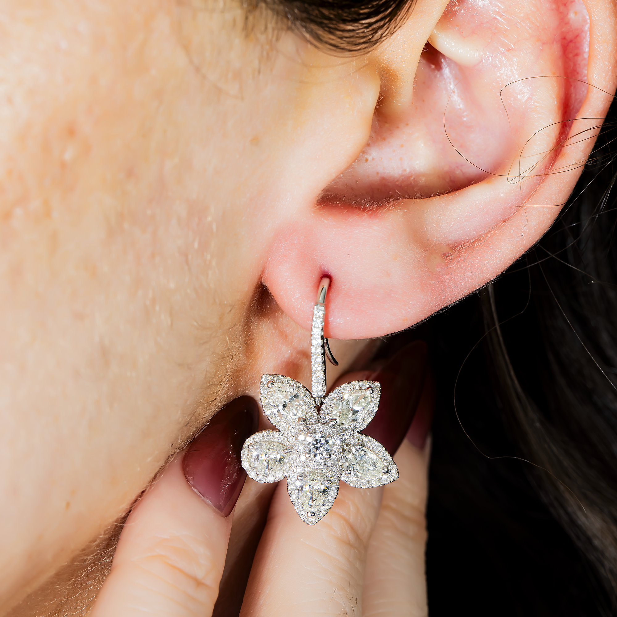 18K White Gold Flower Diamond Drop Earrings 5.21ctw