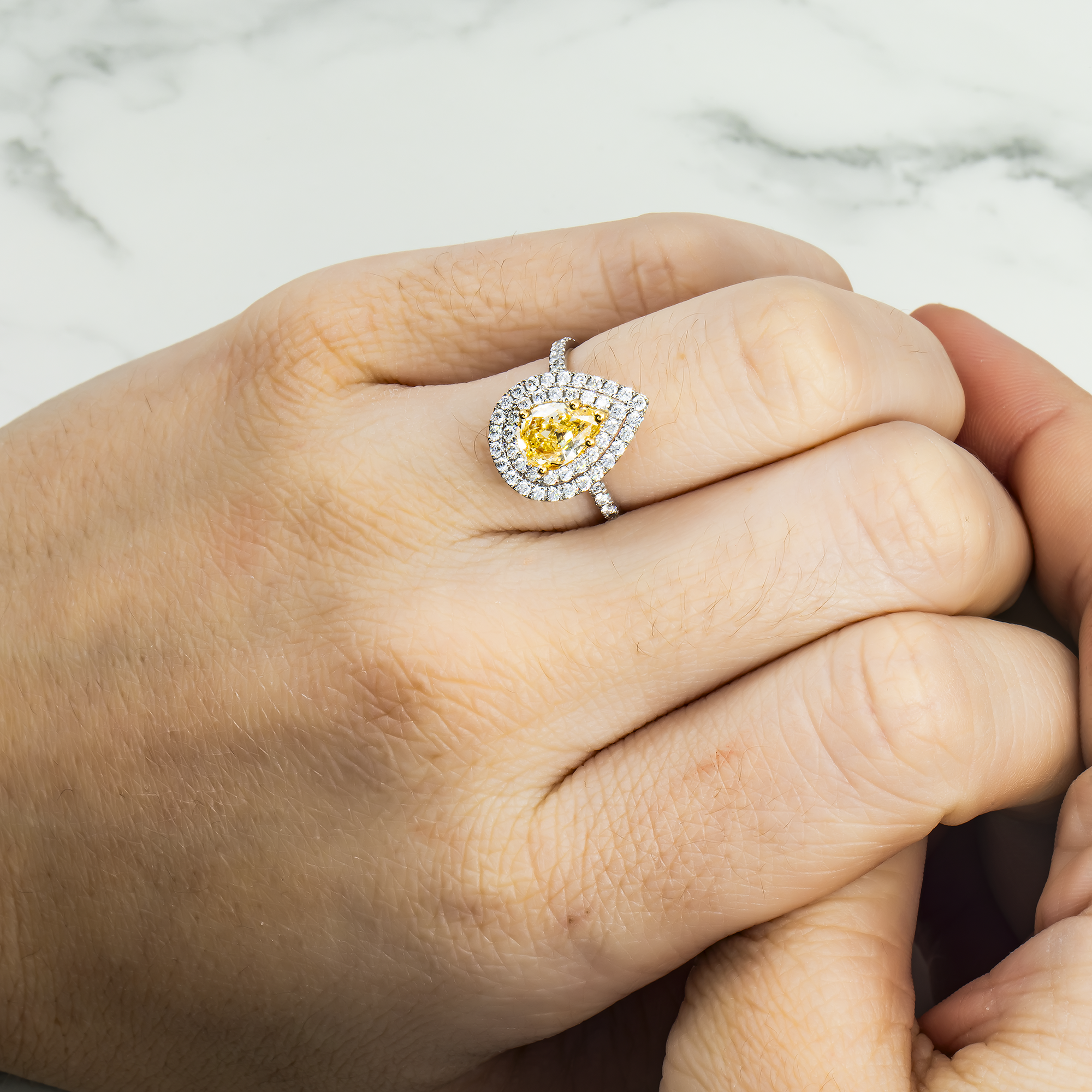 Gia 18K White Gold 1.03Ct Pear Cut Fancy Yellow Diamond Engagement Ring 1.73Ctw Rings
