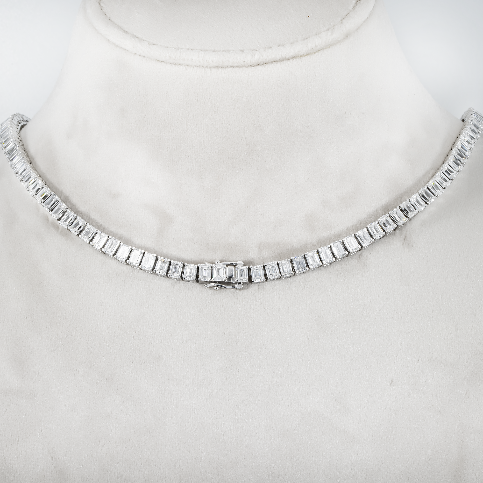 14K White Gold Graduated Emerald Cut Diamond Chain 58.64Ct Chains