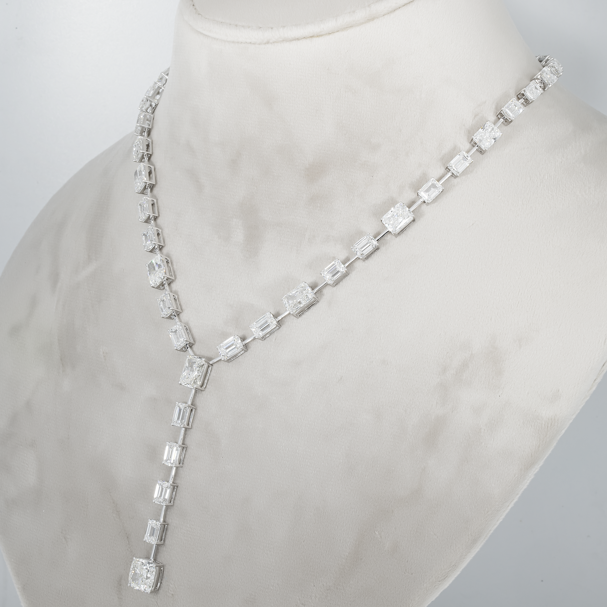 18K White Gold Radiant & Emerald Cut Diamond Drop Necklace 41.69Ct Necklace