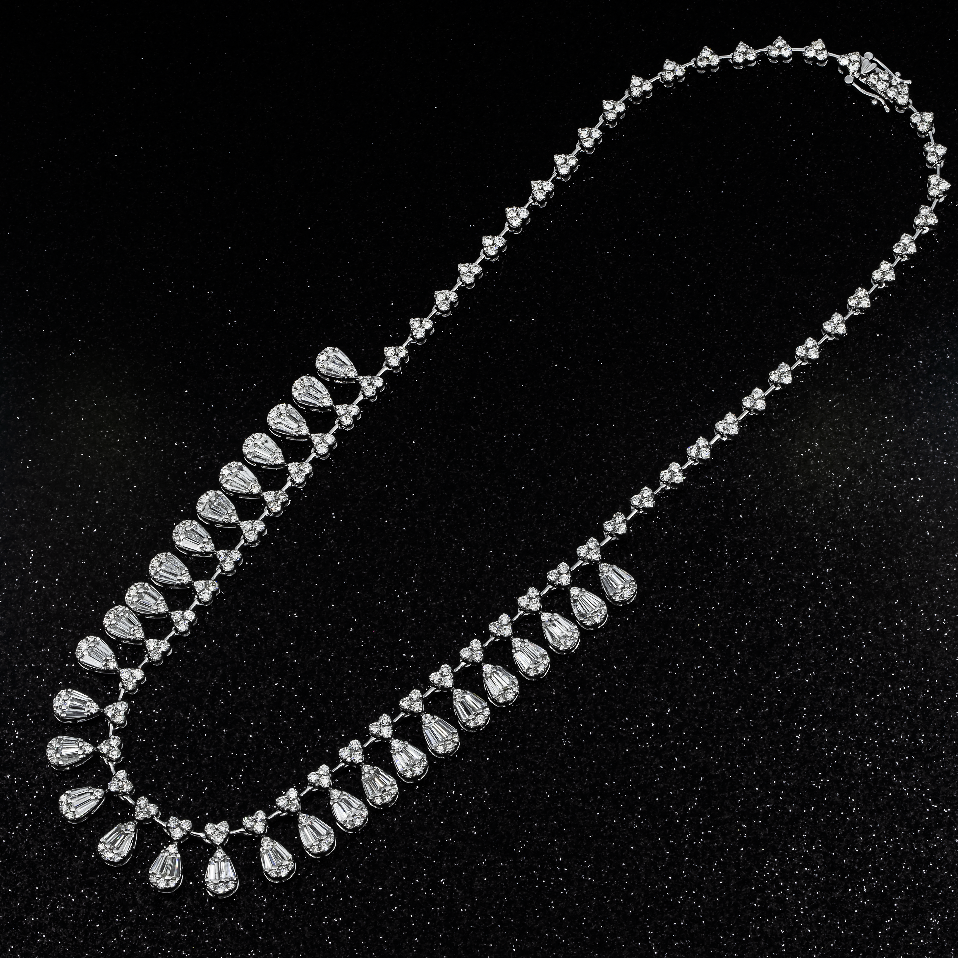 14K White Gold Pear Drop Diamond Necklace 15.25Ct Necklace