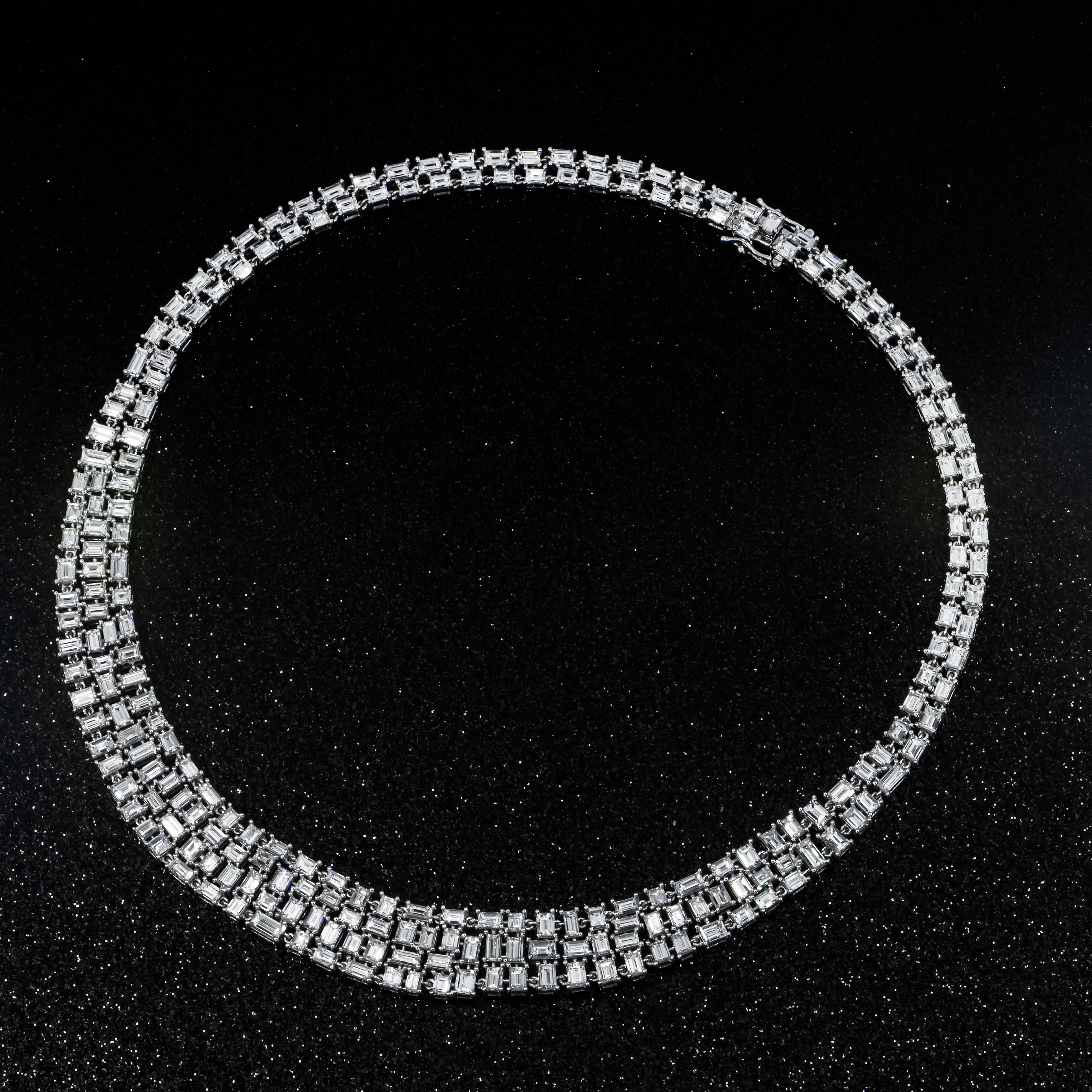 14K White Gold Emerald & Baguette Diamond Necklace 34.60Ct Necklace