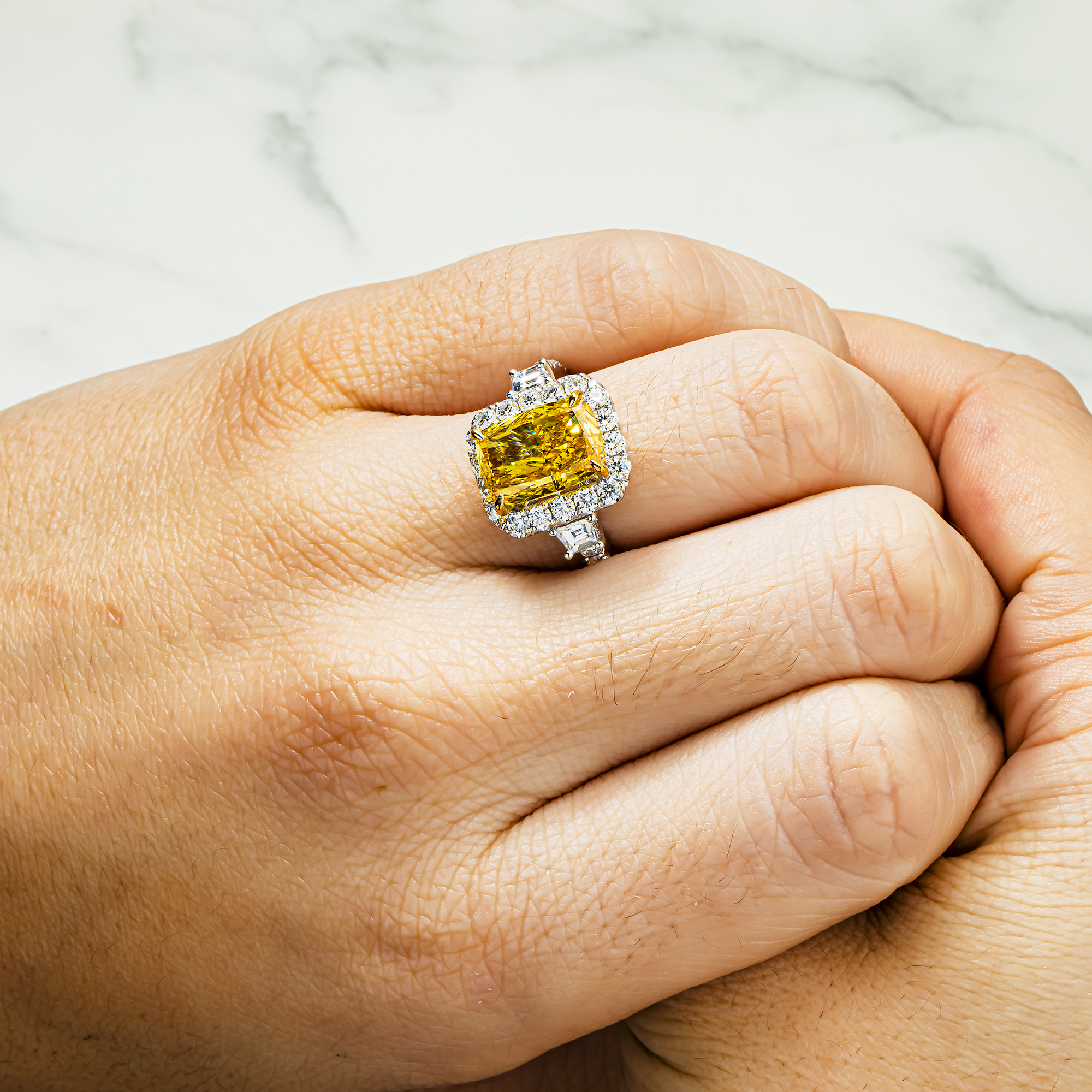 18K White Gold 4.23ct Radiant Fancy Yellow Diamond Ring 5.98ctw