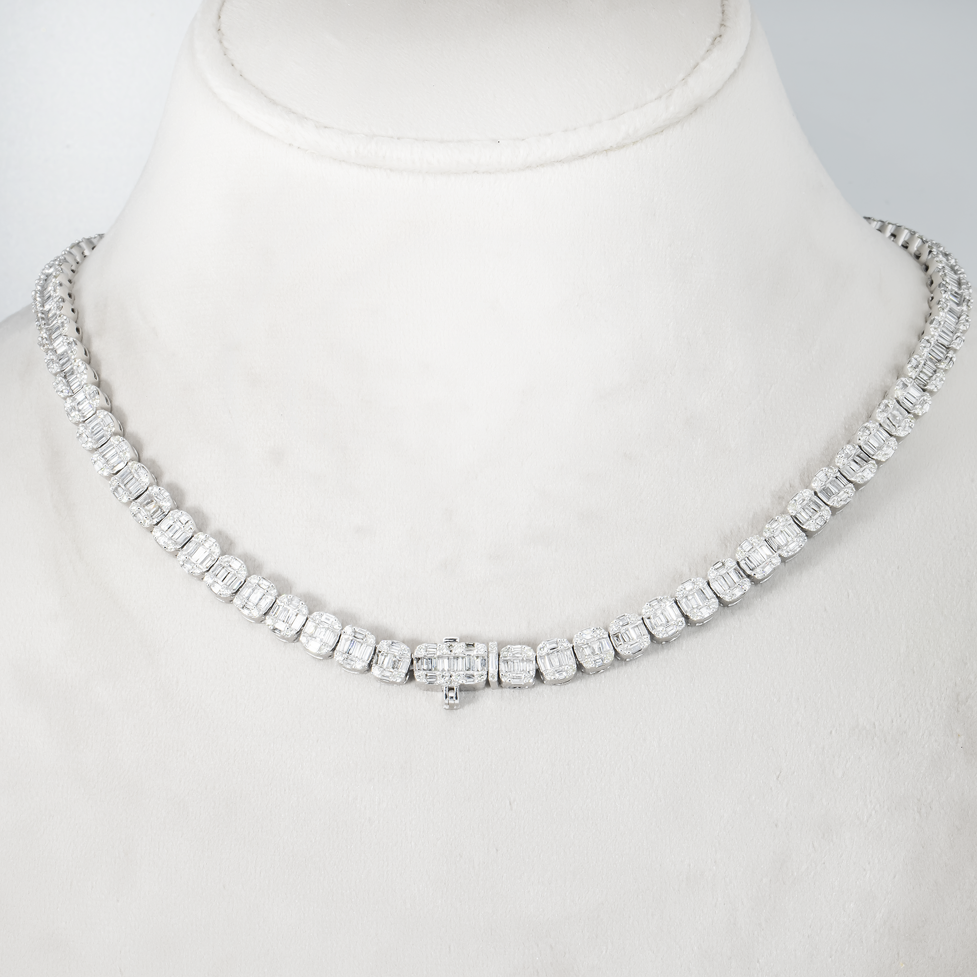 14K White Gold Graduated Baguette Diamond Chain 16.55Ct Chains