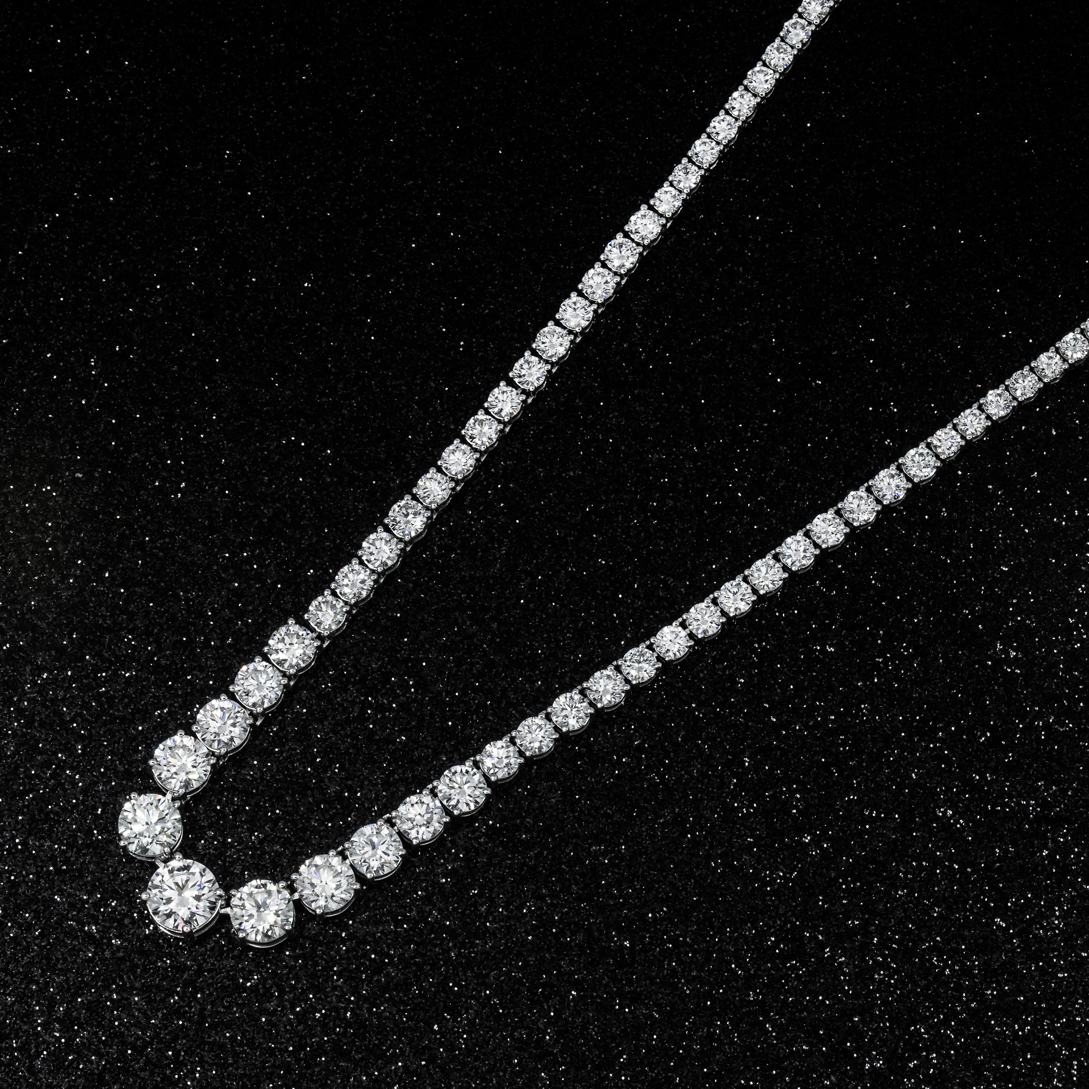 18K White Gold Graduated Round Diamond Tennis Chain 21.79Ct Necklace