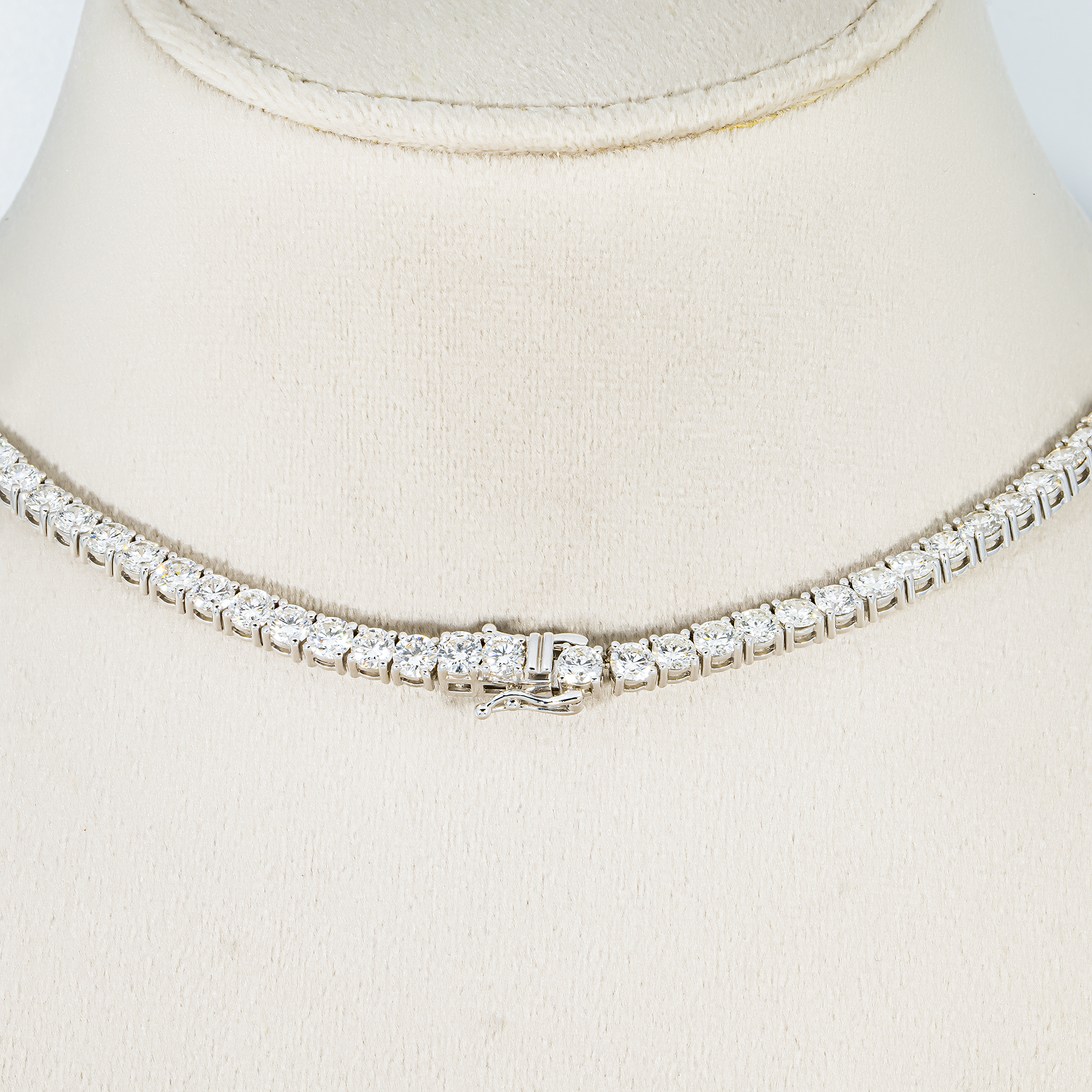 14K White Gold Round Diamond Tennis Chain 35.97ct (16"-22")