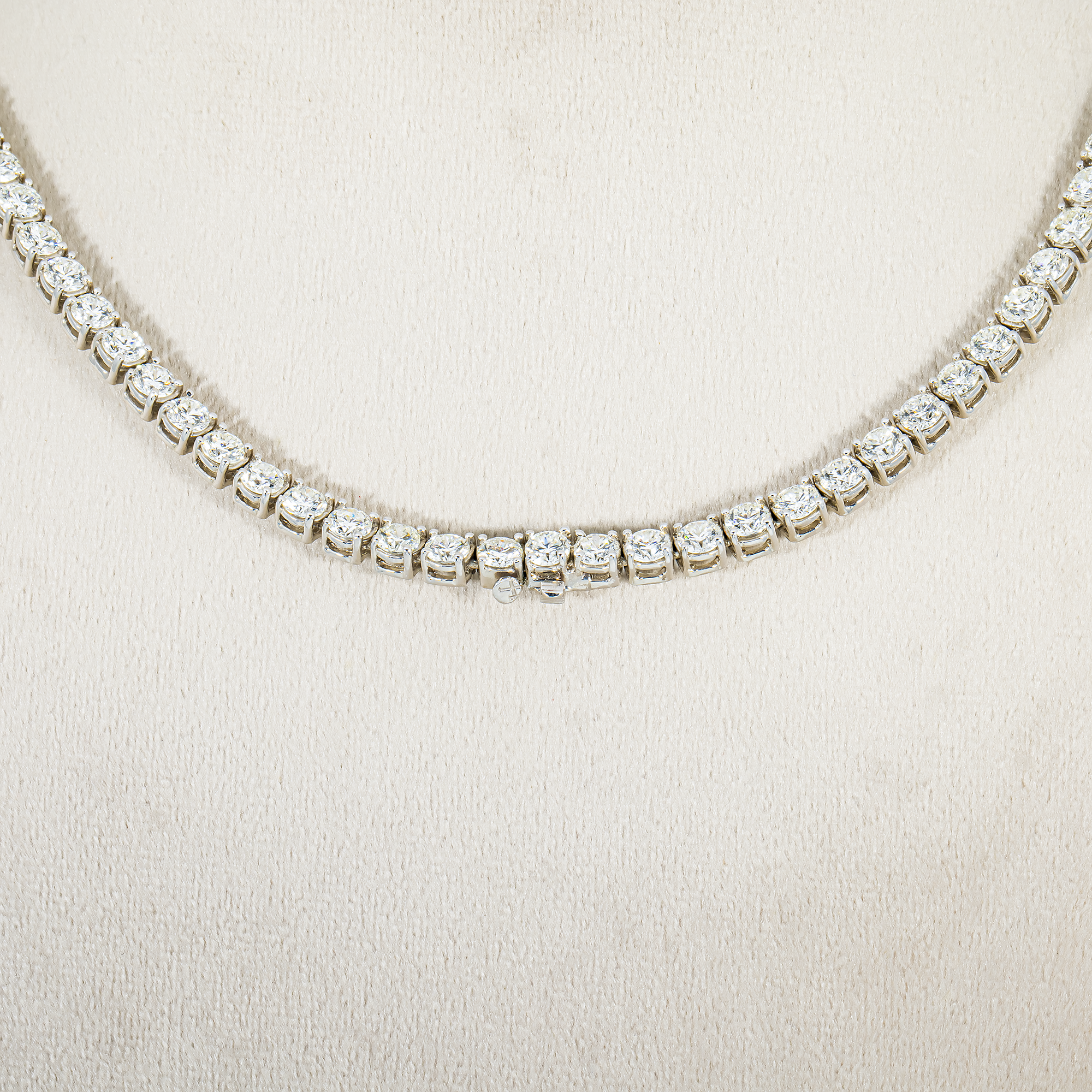 14K White Gold Round Diamond Tennis Chain 44.70ct (16"-26")