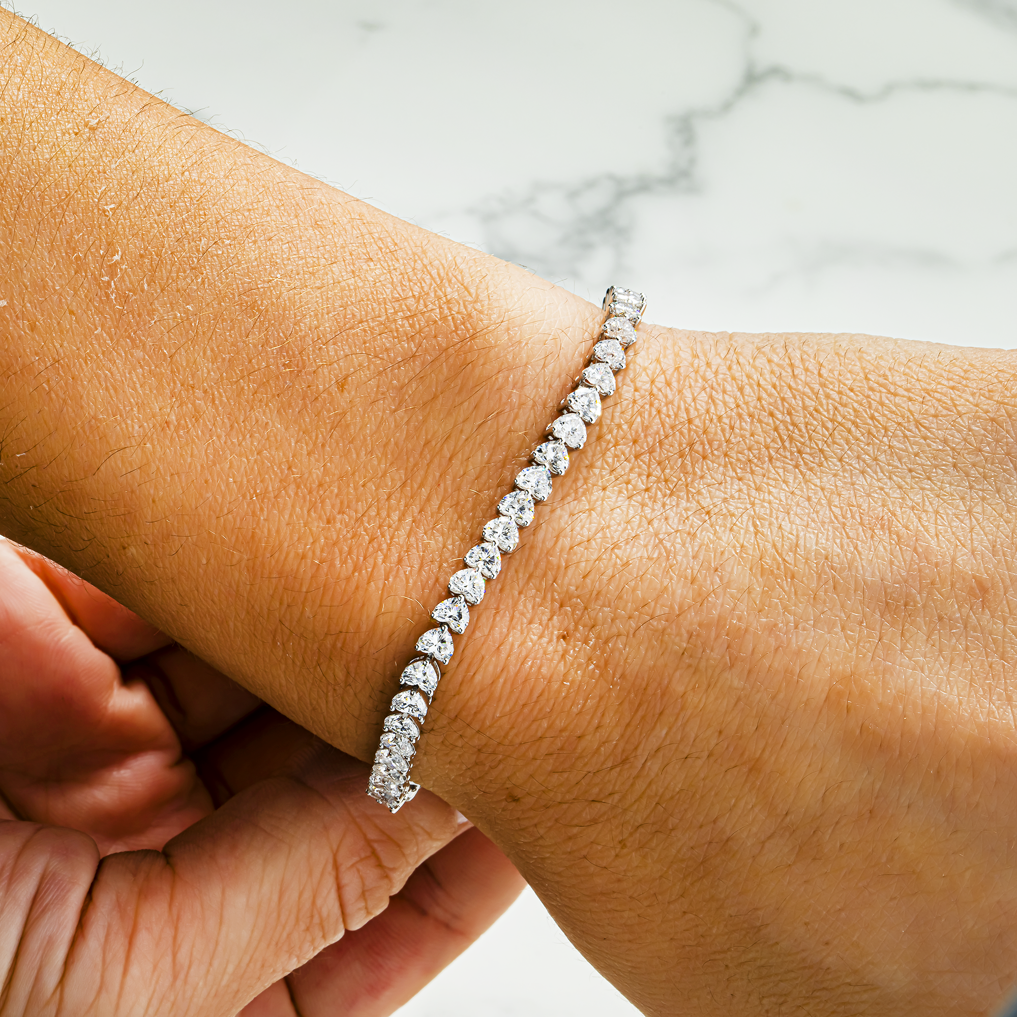 14K White Gold Heart Diamond Bracelet 7.88ct (6"-8")