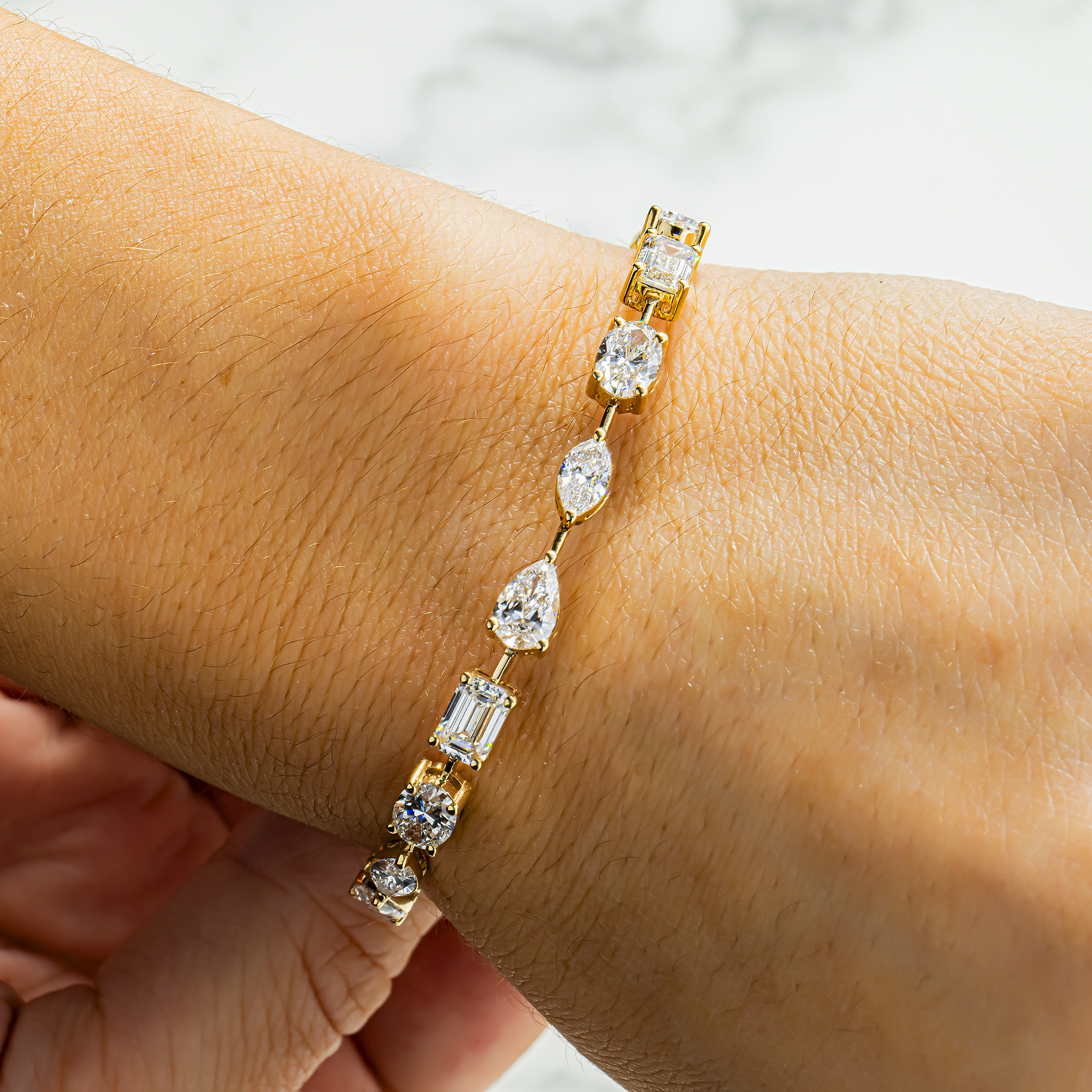 14K Yellow Gold Multi Shape  Diamond Satellite  Bracelet 12.32ct