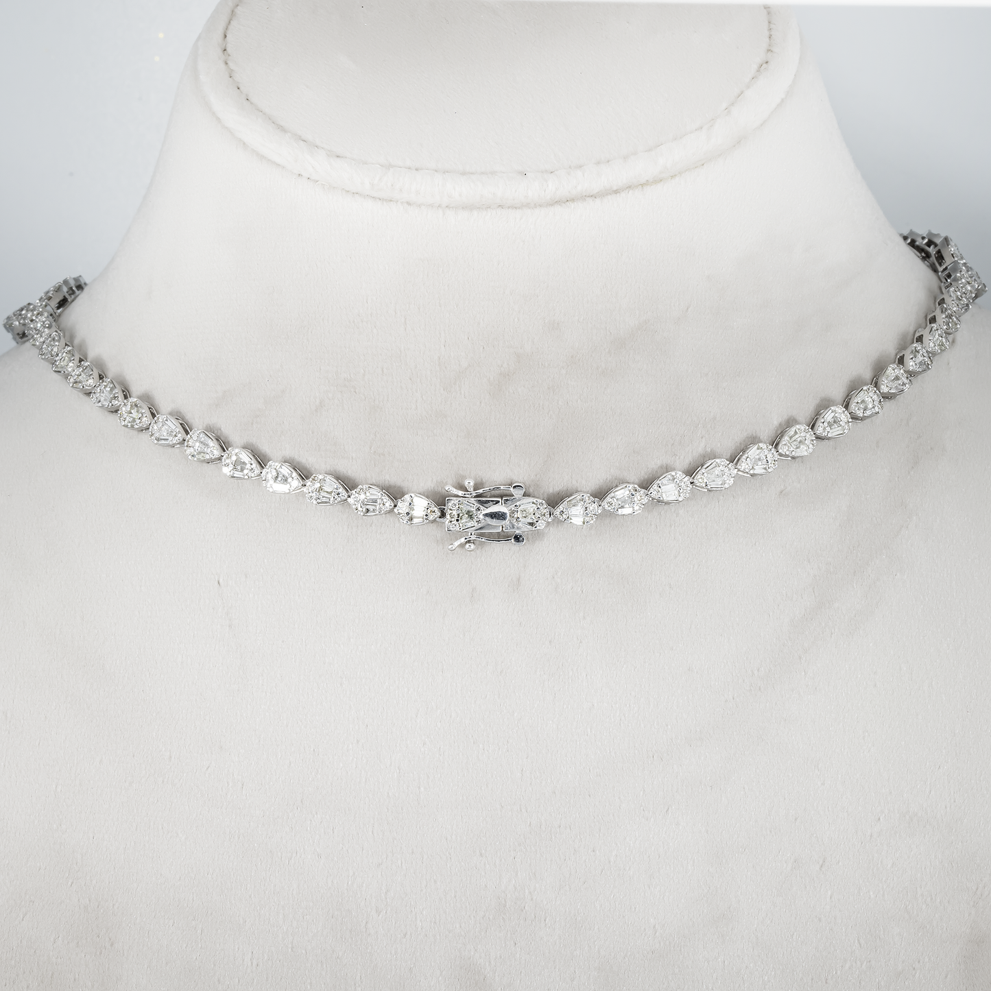 14K White Gold Double Row Diamond Drop Necklace 24.56ct