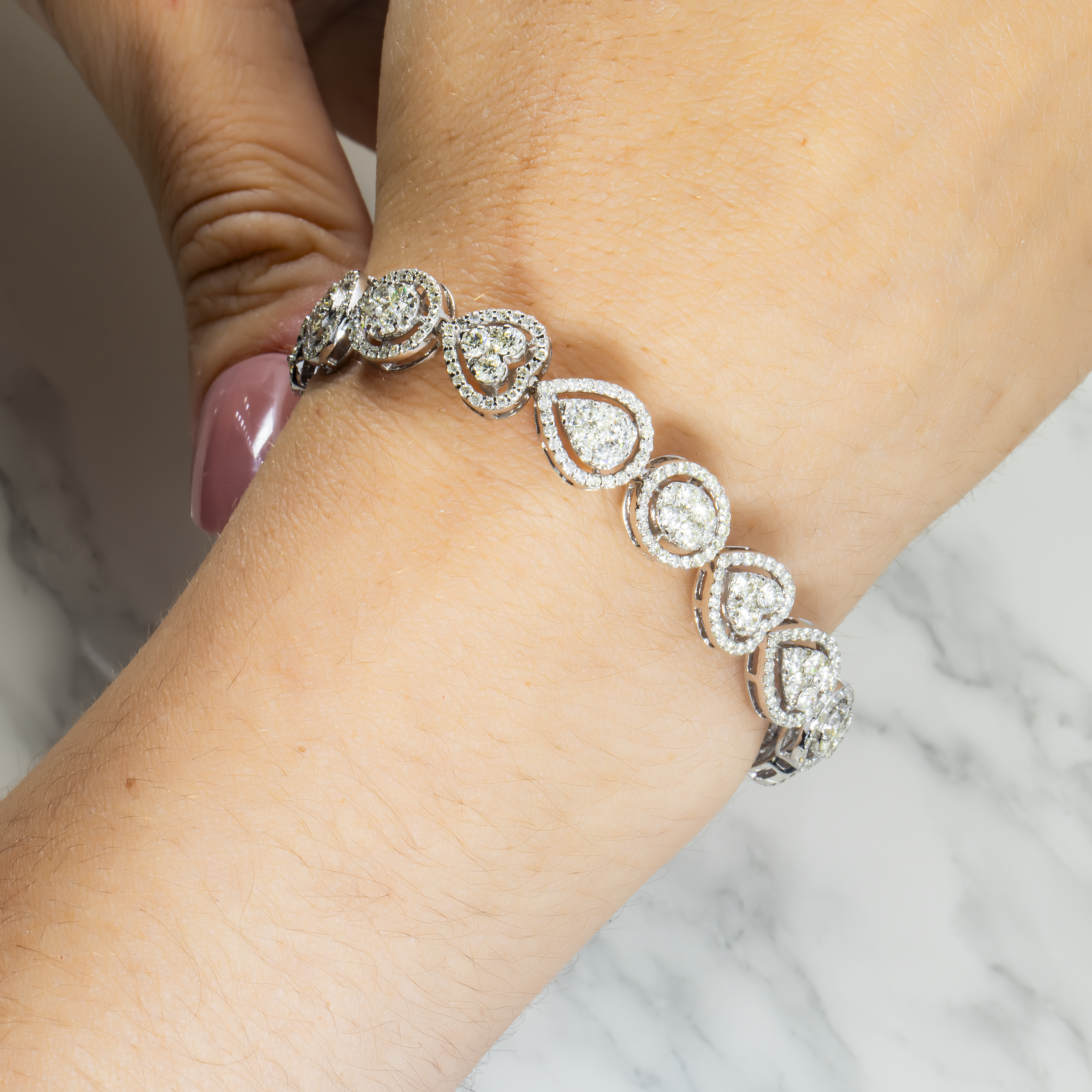 14K White Gold Combination Cut Diamond Bracelet 7.02Ct Bracelets