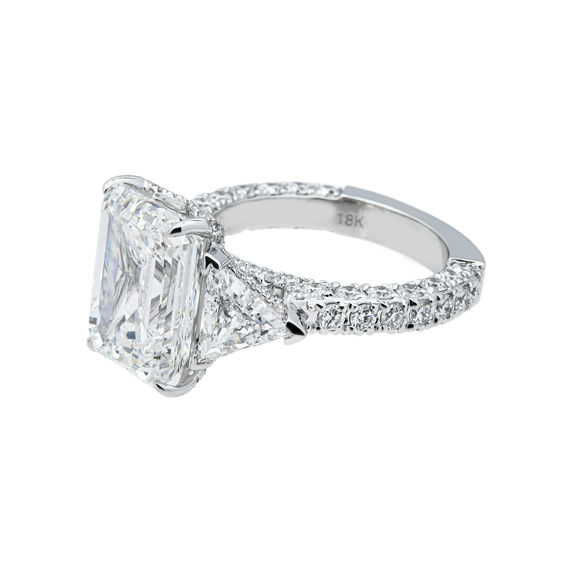 18K White Gold 7.37ct Emerald Diamond Engagement Ring 10.97ctw