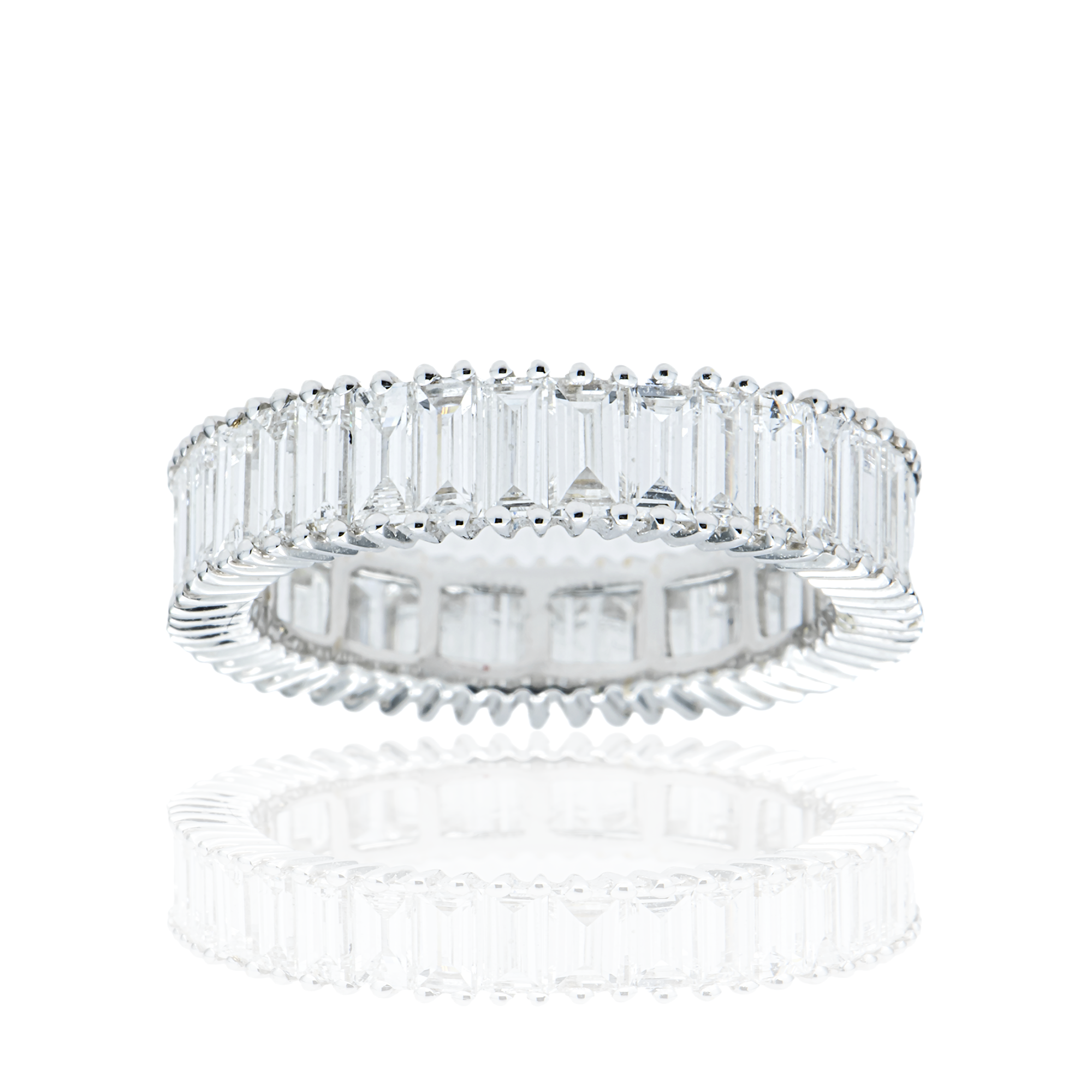 18K White Gold Baguette Diamond Eternity Ring 3.02 ct ( Size 6)