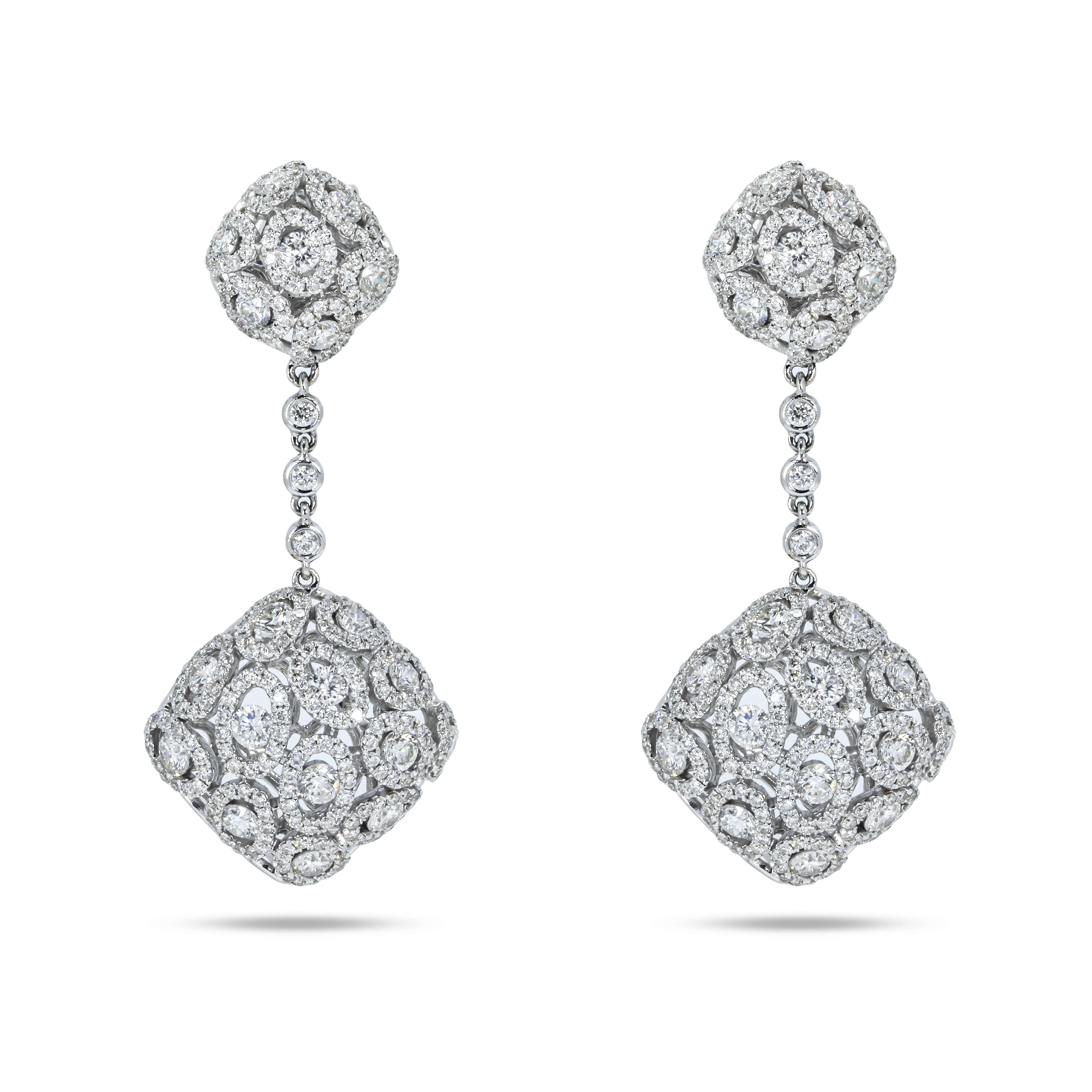 18K White Gold Detailed Diamond Drop Earrings 12.29Ctw