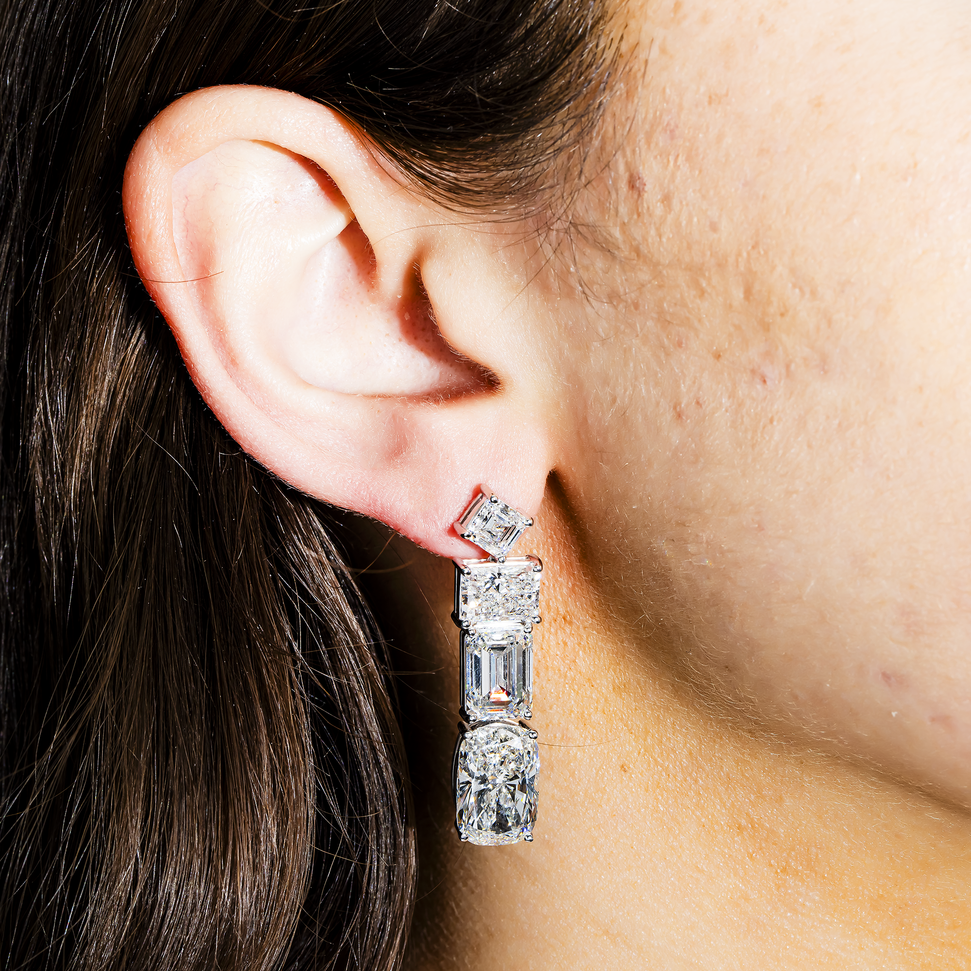 Igi Platinum Emerald & Cushion Cut Diamond Drop Earrings 27.61Ctw