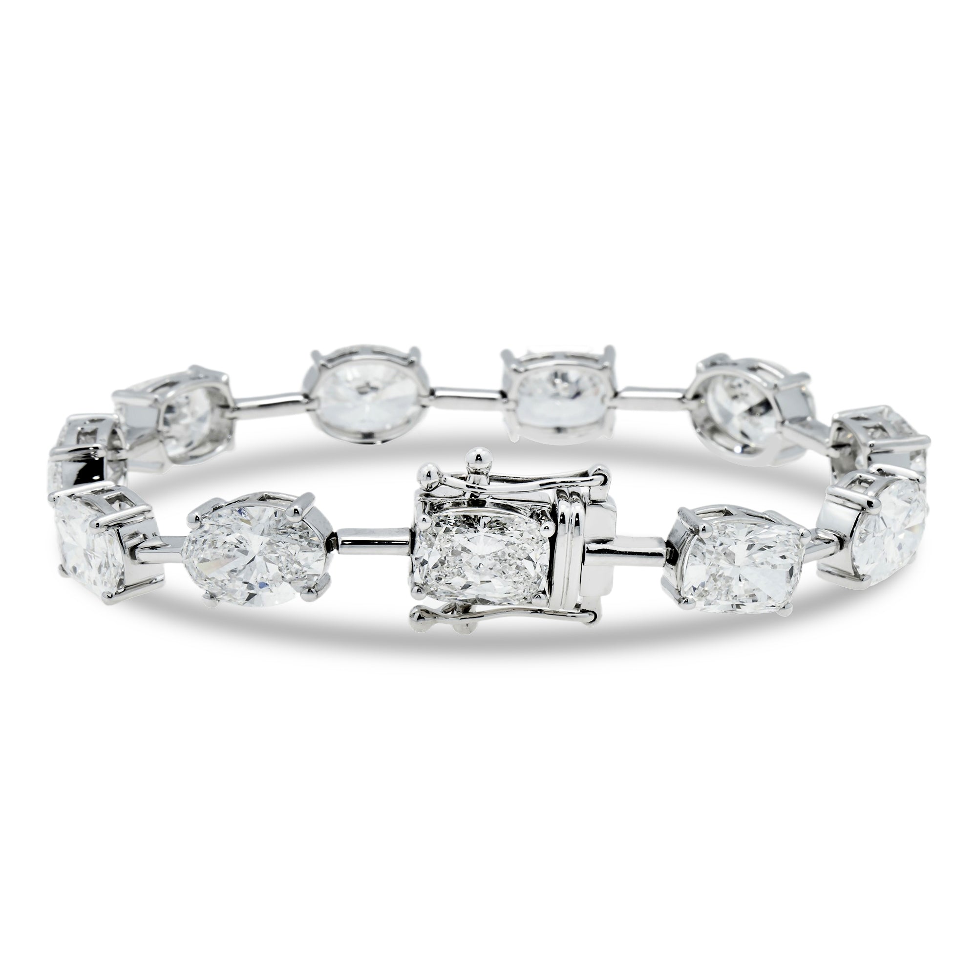 Igi 14K White Gold Oval & Cushion Cut Diamond Satellite Bracelet 34.20Ct Bracelets