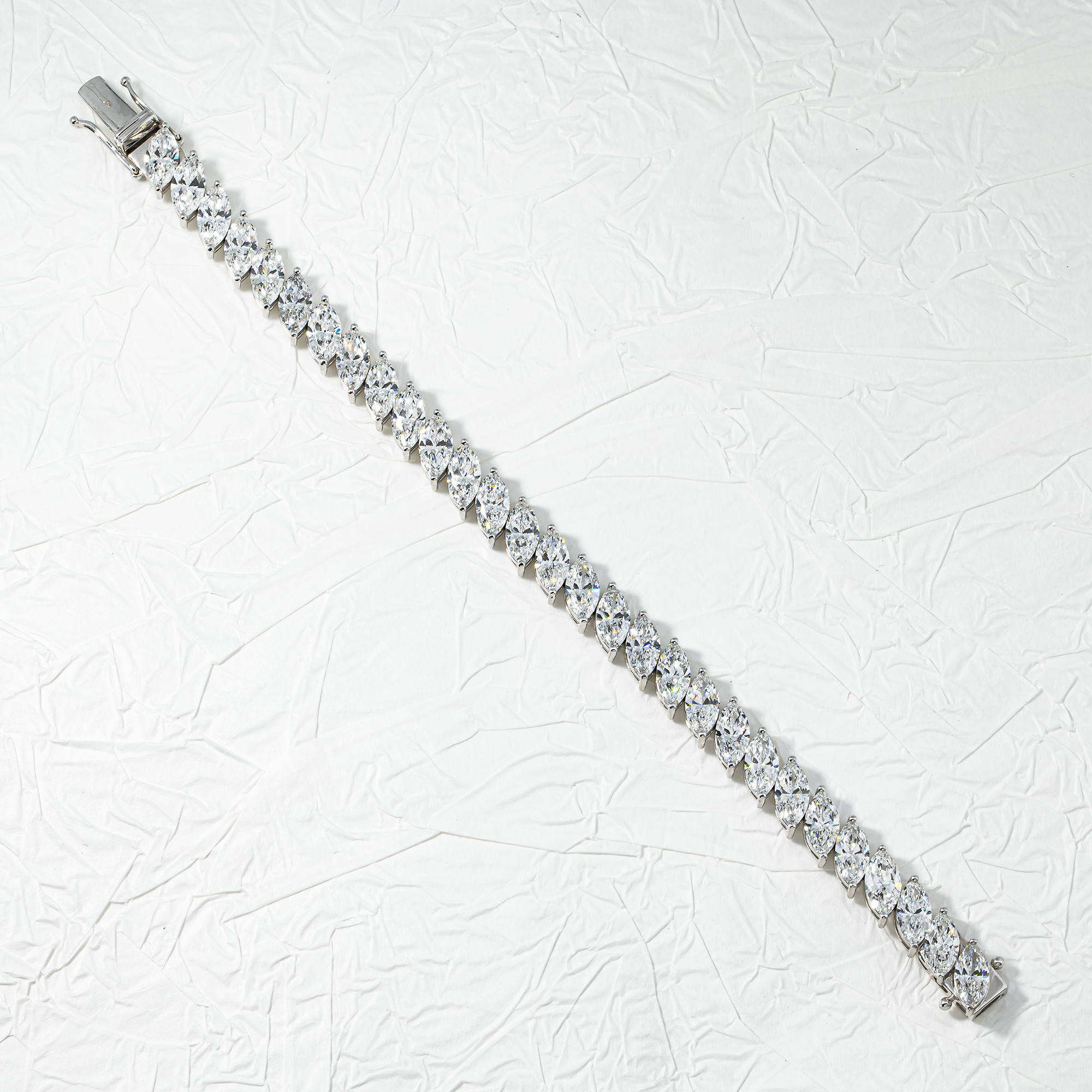 14K White Gold Marquise Cut Diamond Tennis Bracelet 31.0ct