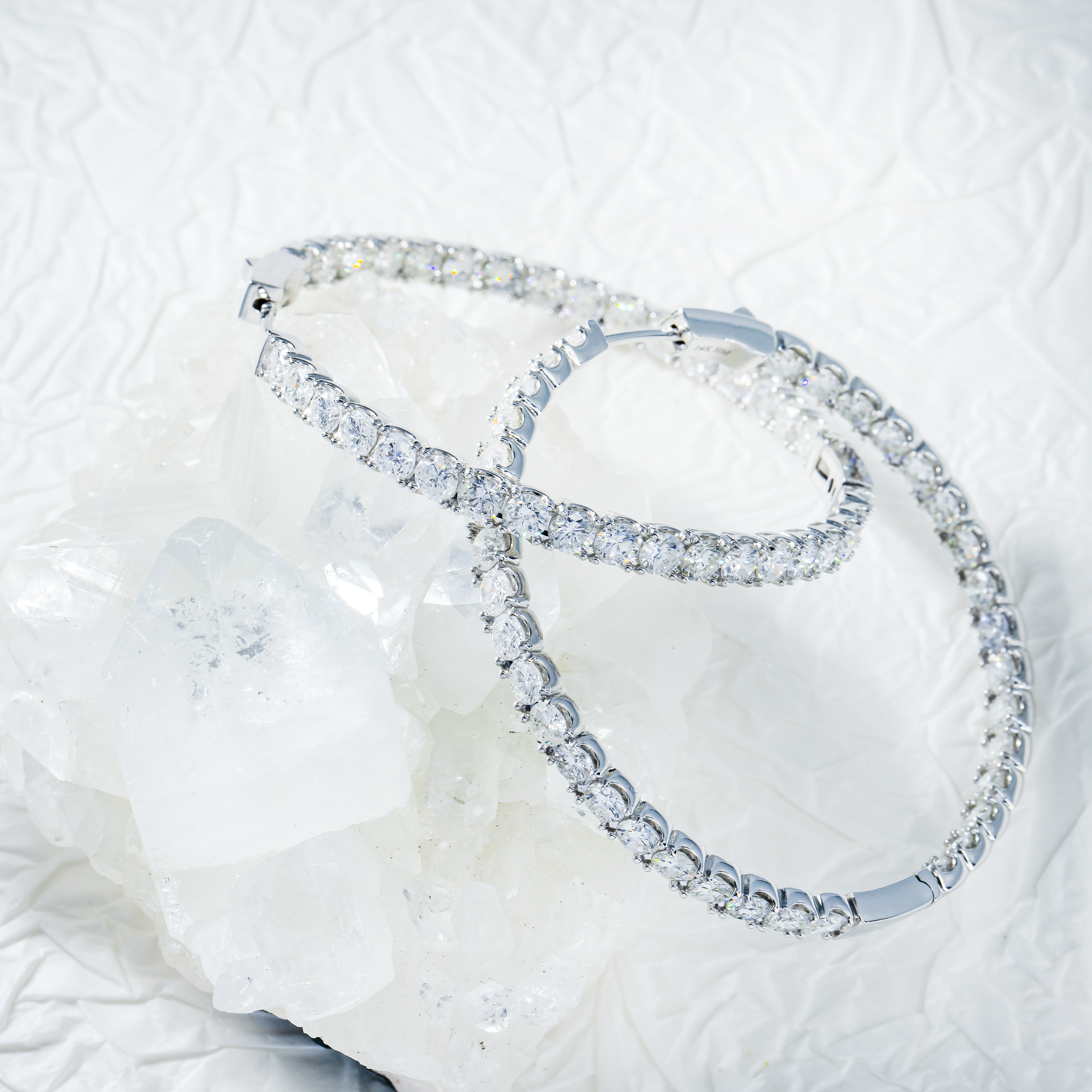 14K White Gold Round Diamond Inside Out Hoop Earrings 11.60Ctw