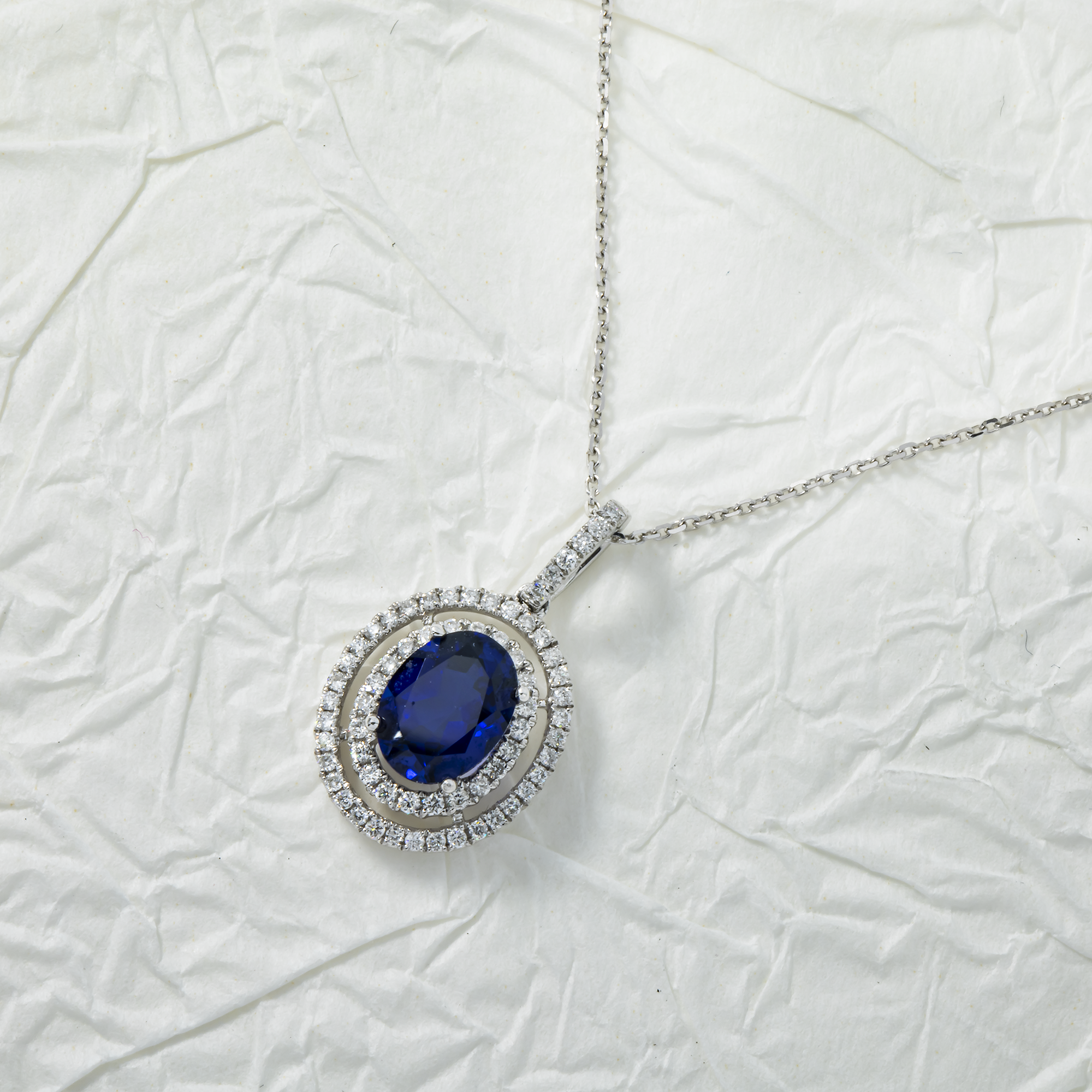 14K & 18K White Gold Diamond Oval Cut Sapphire Gemstone Necklace Necklace