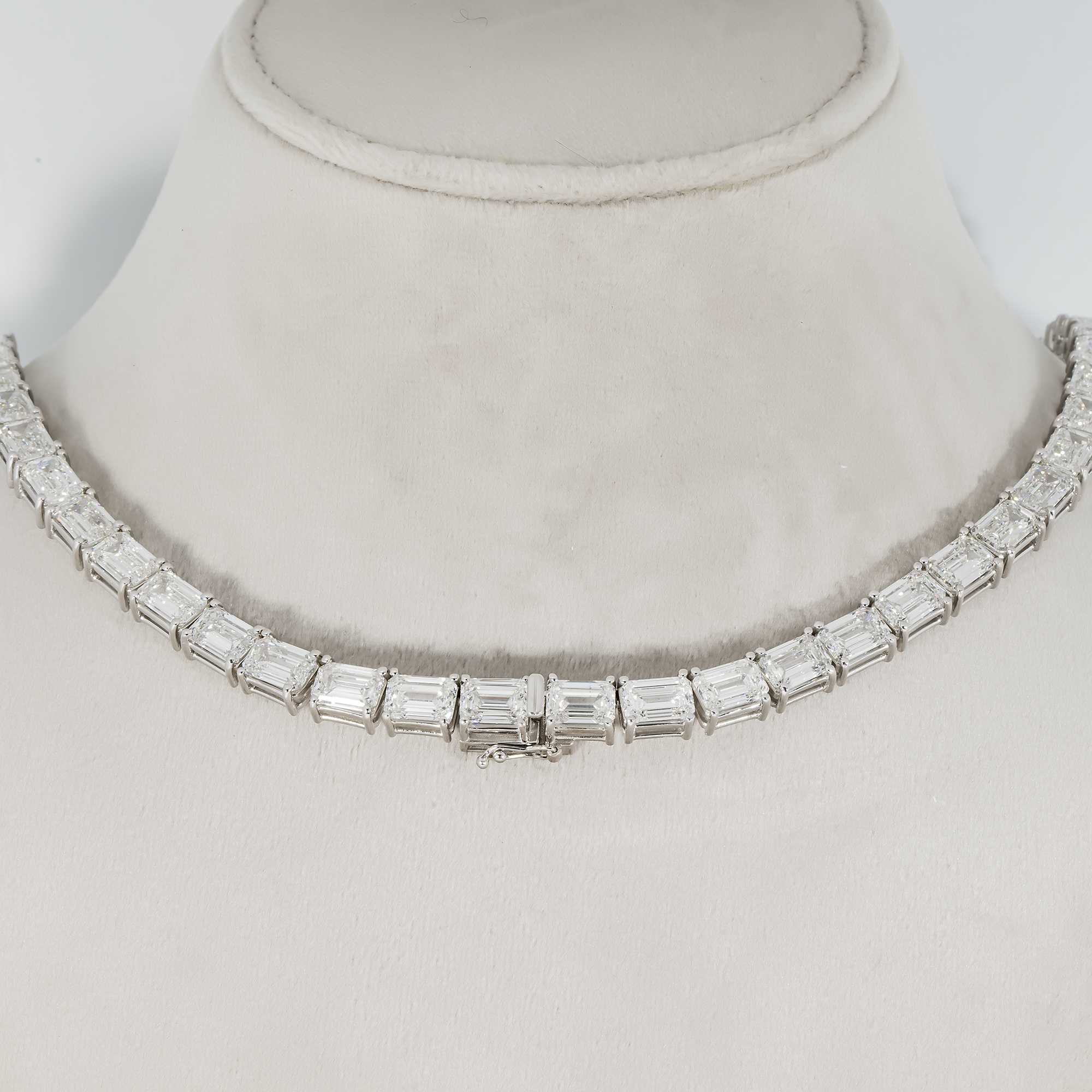 14K White Gold Emerald Cut Diamond Tennis Chain 106.80Ct Chains