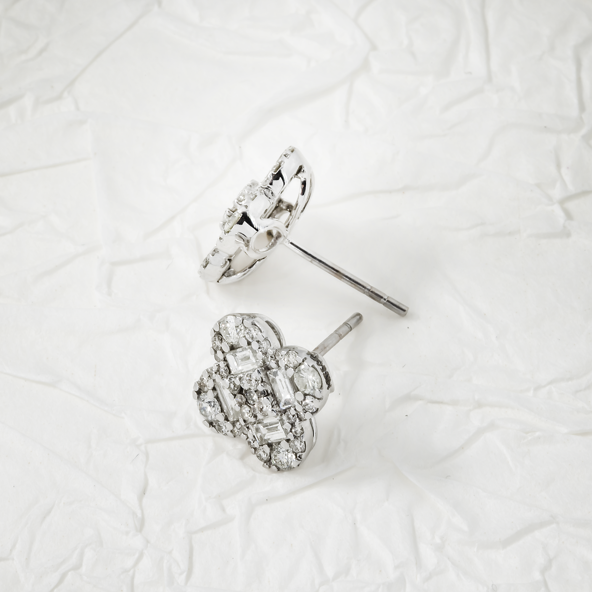 14K White Gold Emerald & Round Diamond Clover Stud Earrings 1.44Ctw
