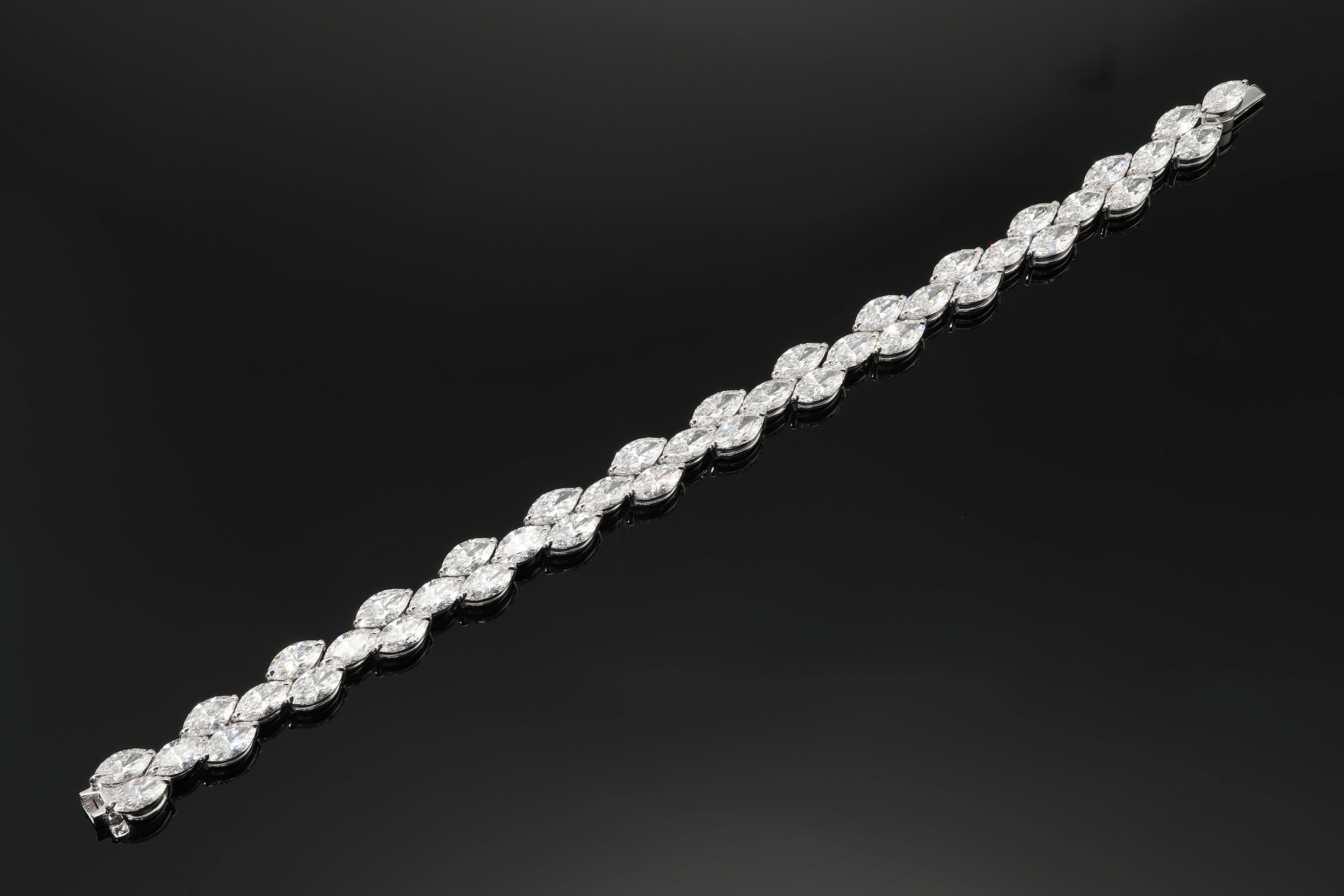 18K White Gold Marquise Cut Diamond Bracelet 17.83Ct Bracelets