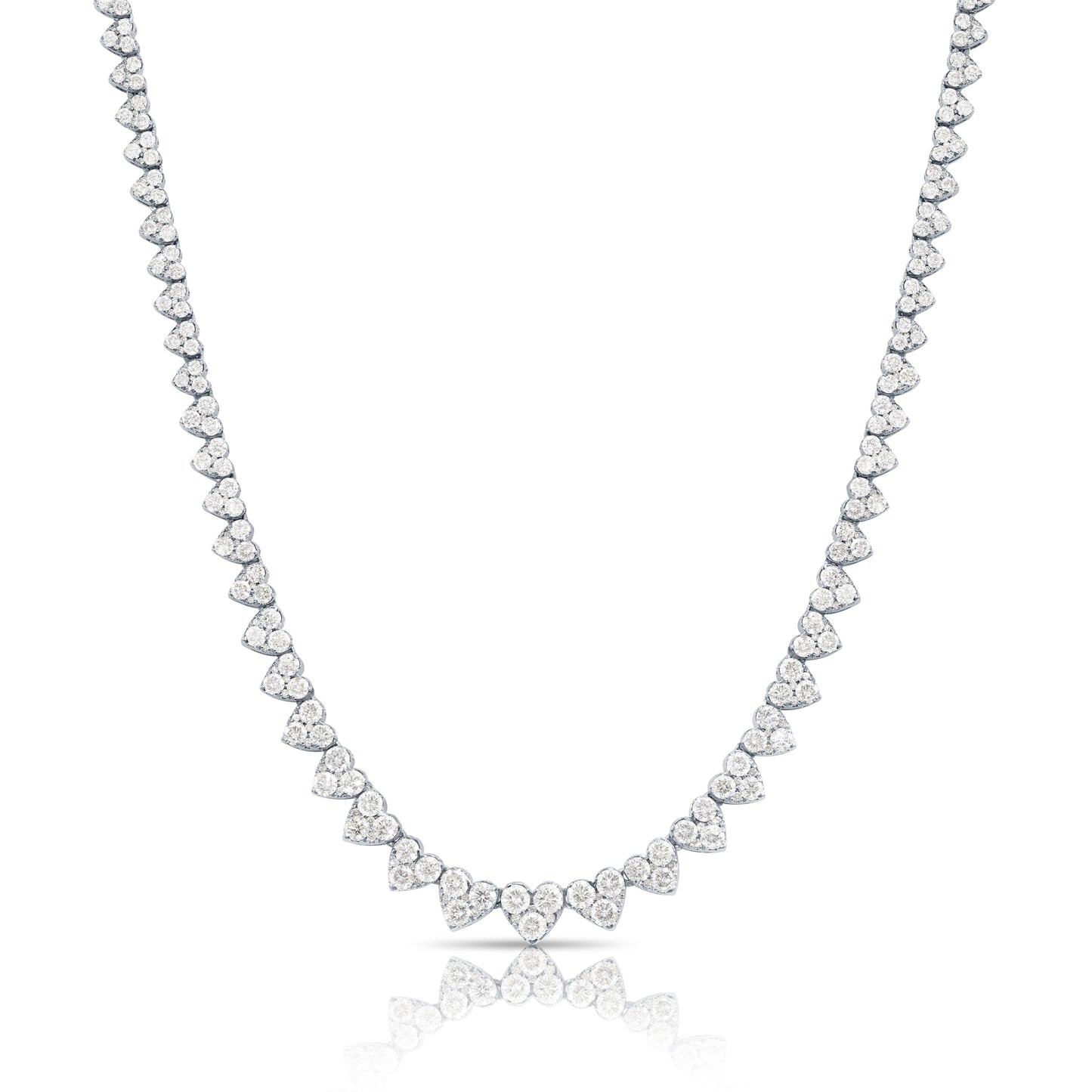 14K White Gold Graduated Diamond Heart Necklace 13ct