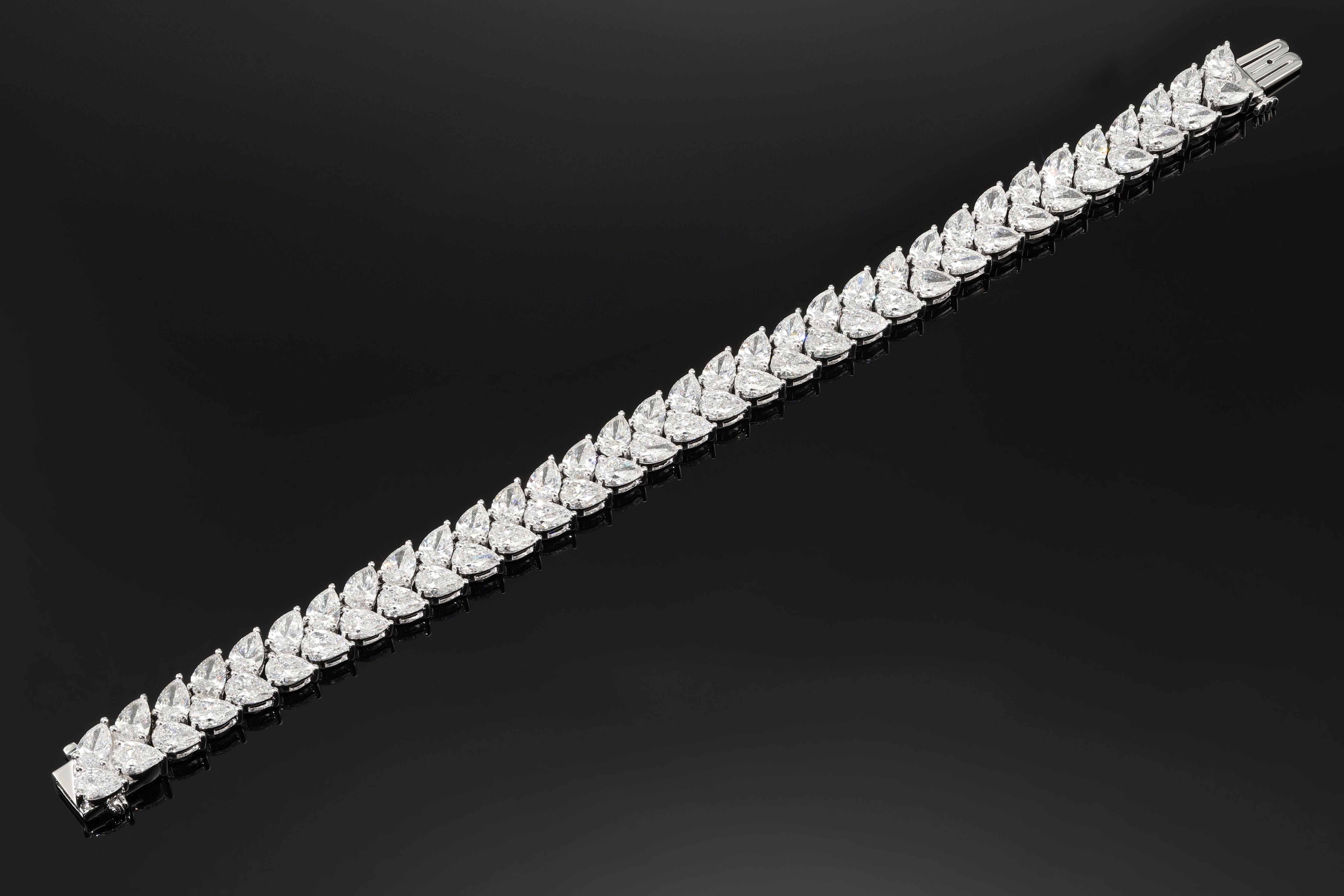 14K White Gold Pear Cut Diamond Bracelet 22.45Ct Bracelets