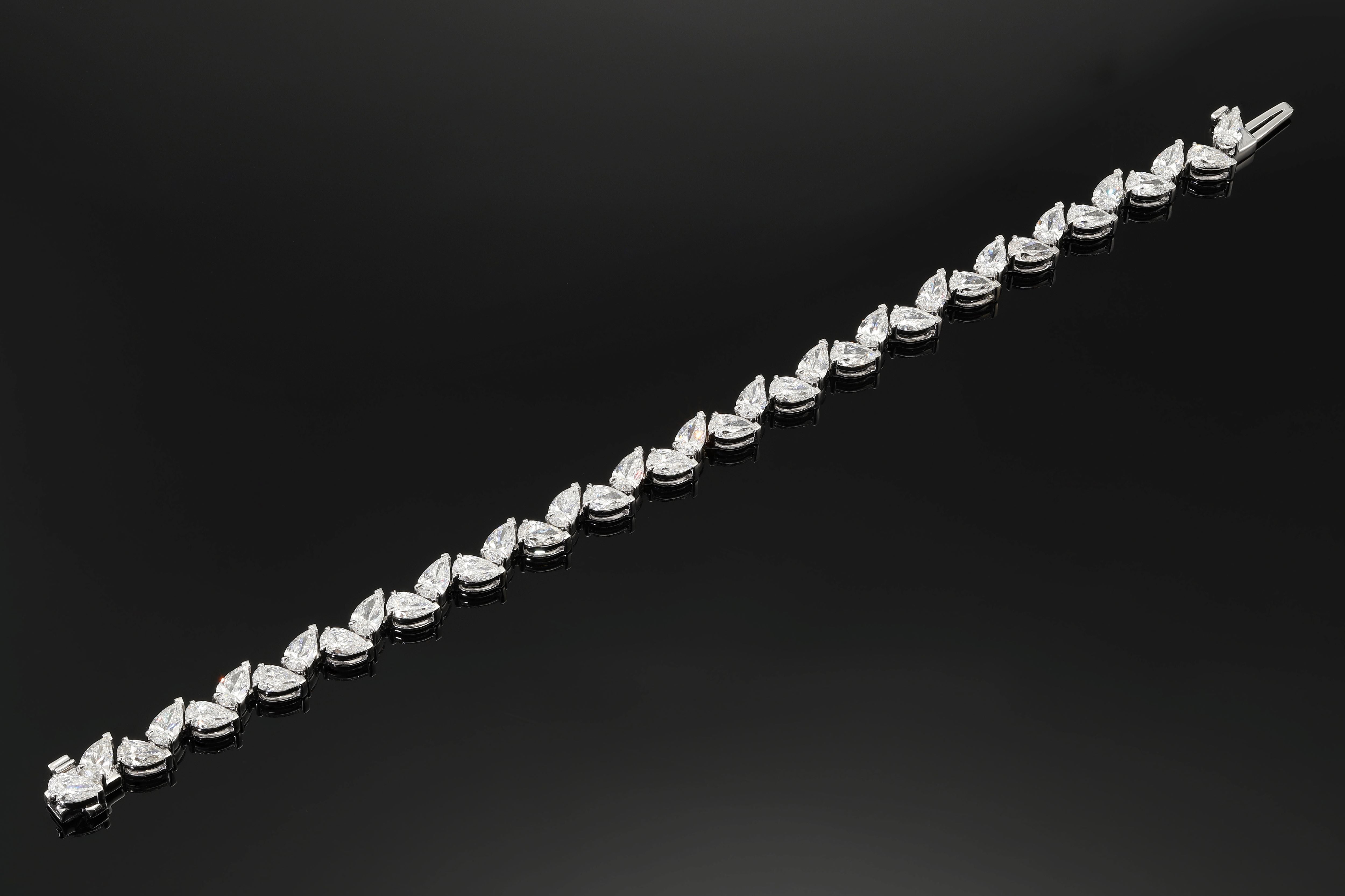 14K White Gold Pear Cut Diamond Bracelet 10.49Ct Bracelets