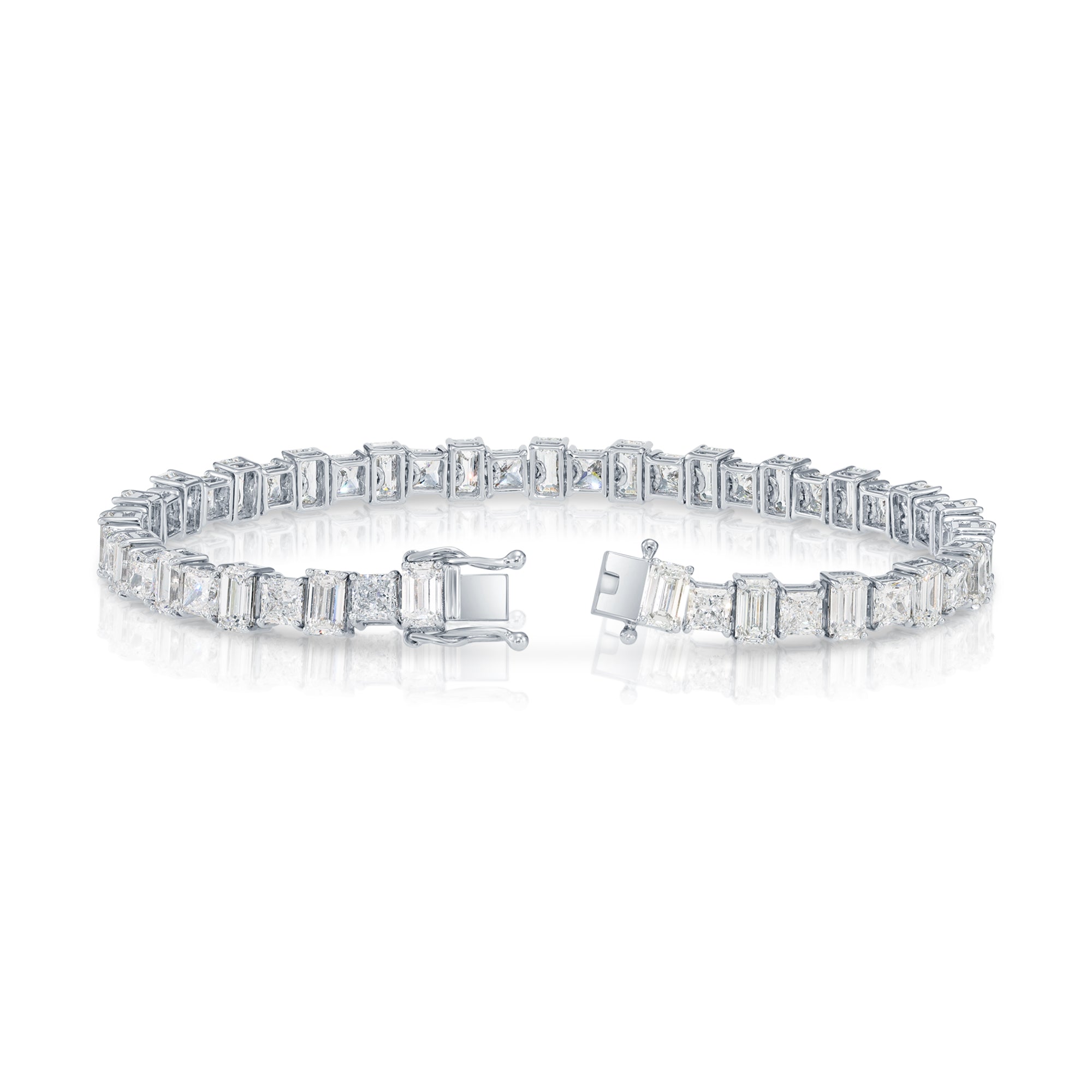 14K White Gold Emerald & Radiant Cut Diamond Bracelet 13.72Ctw Bracelets