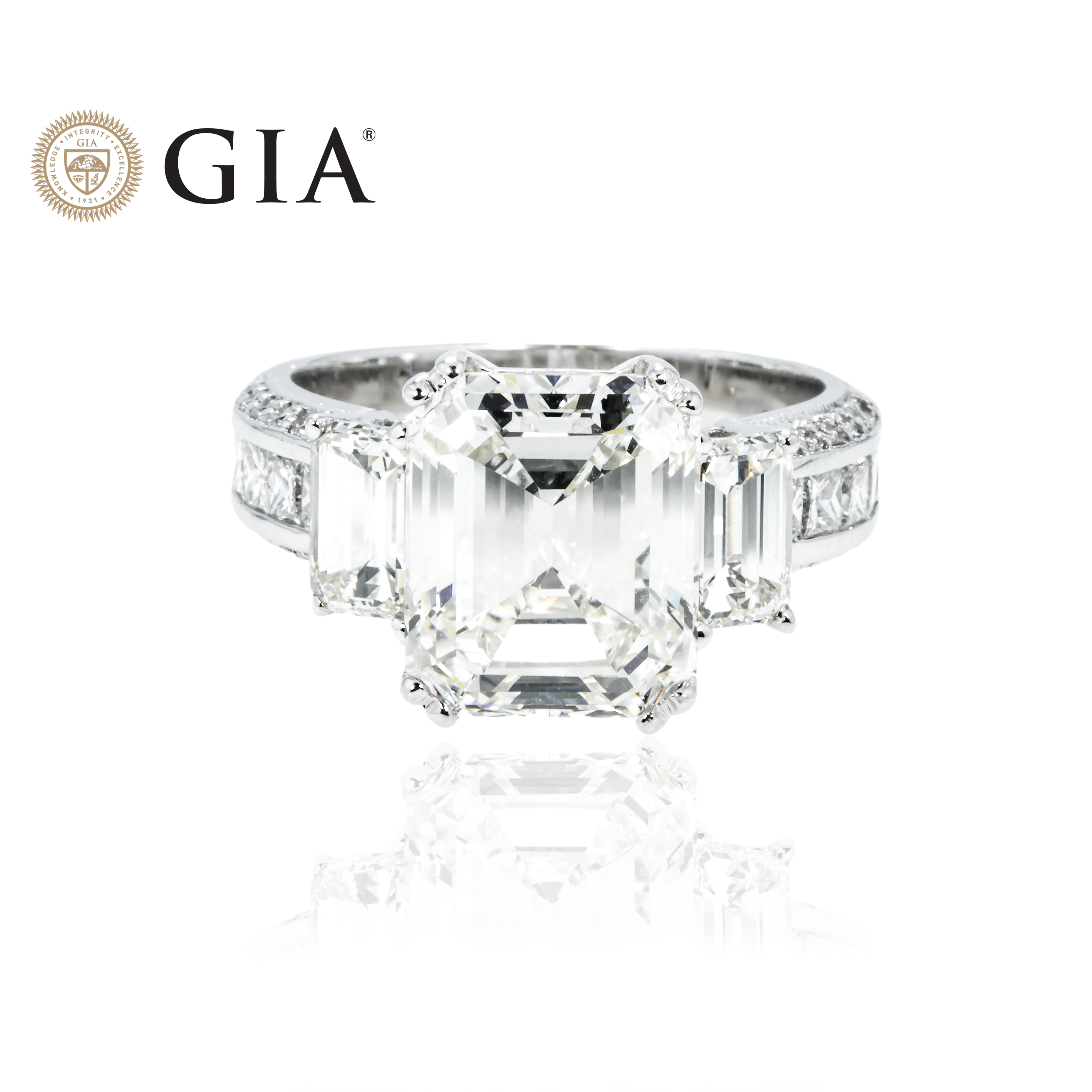 Gia 18K White Gold 5.11Ct Triple Emerald Cut Diamond Engagement Ring 7.09Ctw Bridal