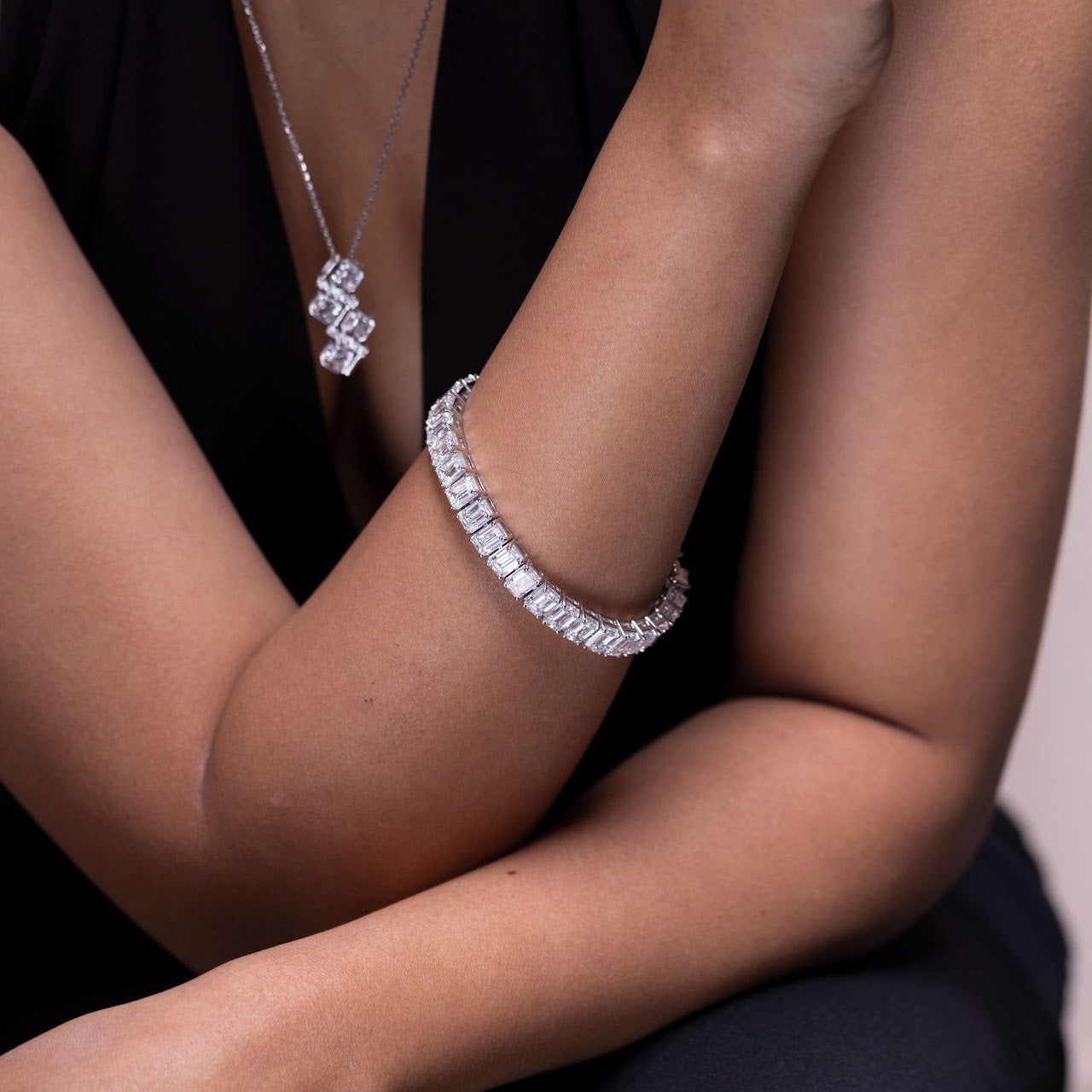 14K White Gold Round & Asscher Cut Diamond Pendant Chain Necklace 4.11Ct Necklace