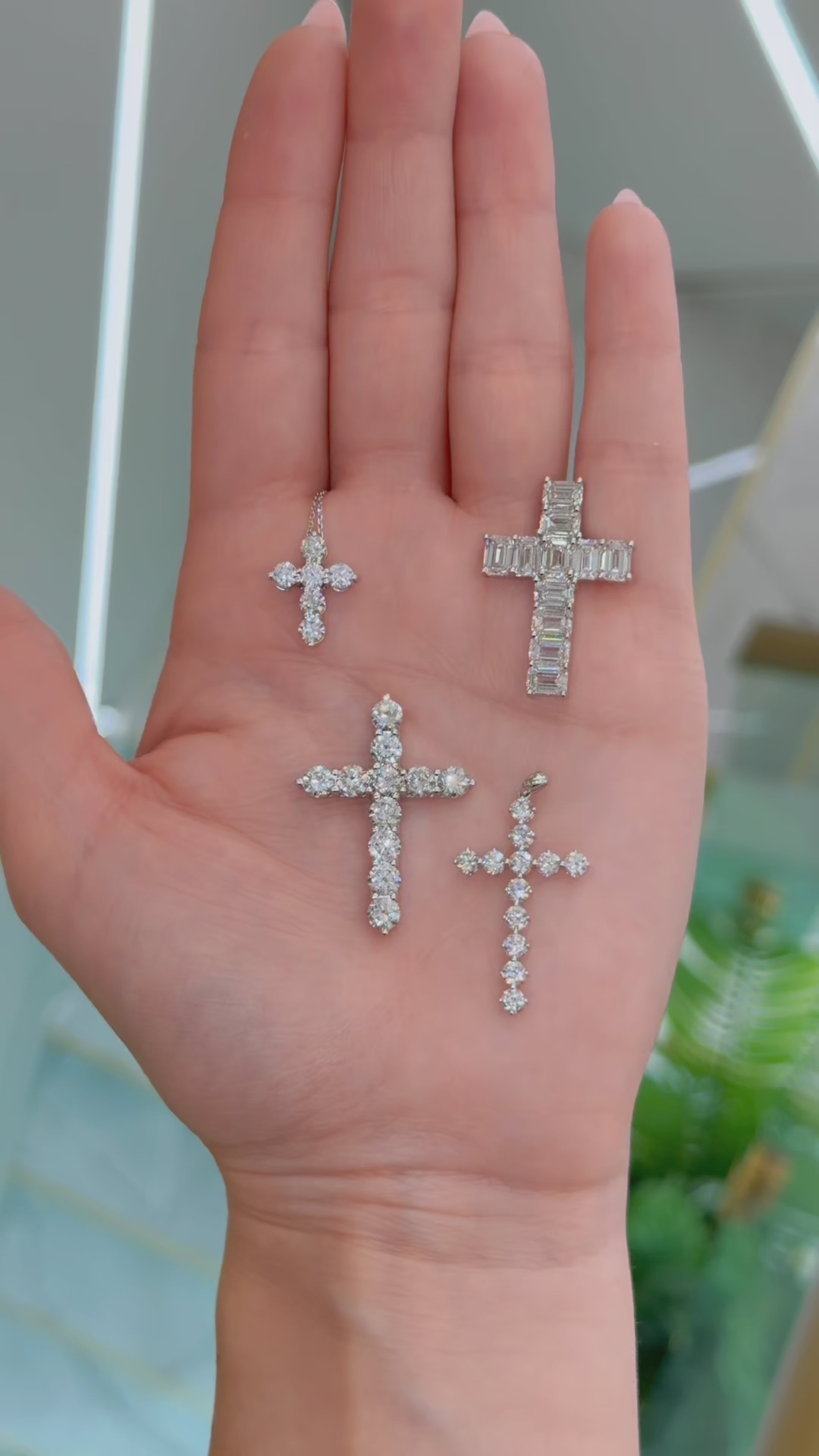 14K White Gold Round Diamond Cross Pendant & Chain Necklace