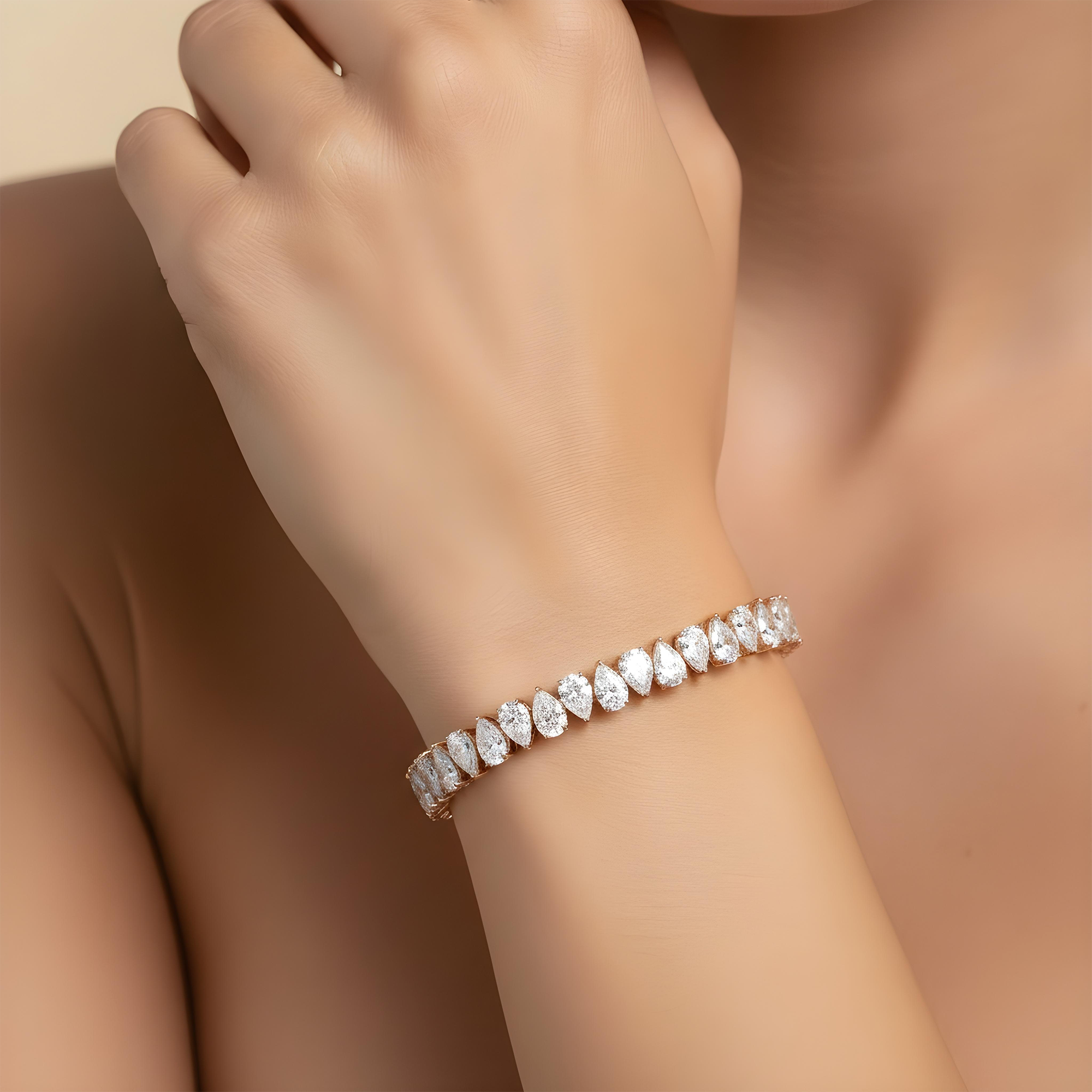 18K White Gold Pear Cut Diamond Tennis Bracelet 17.57ct