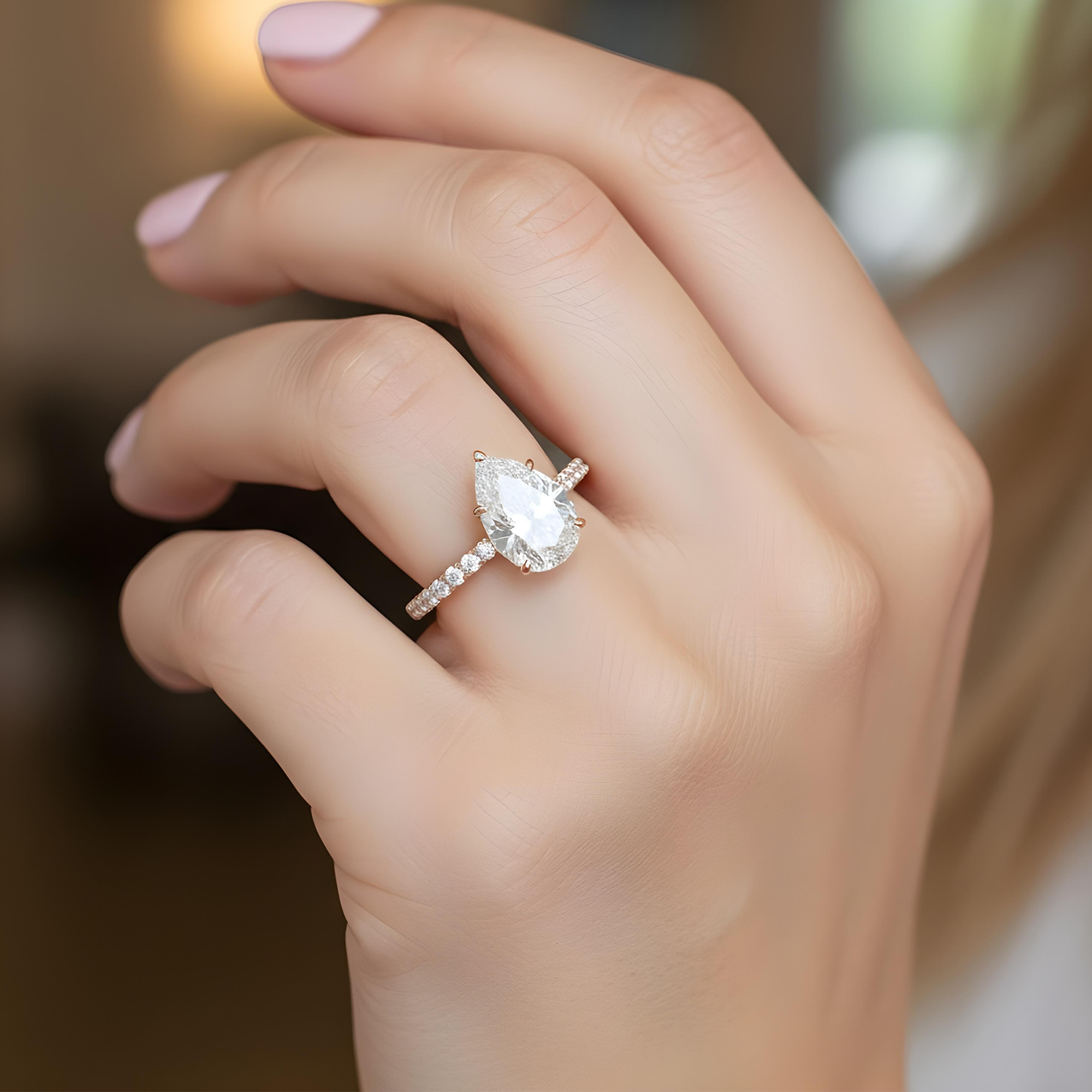 GIA 18K White Gold 4.12ct Pear Cut Diamond Engagement Ring 4.67ct