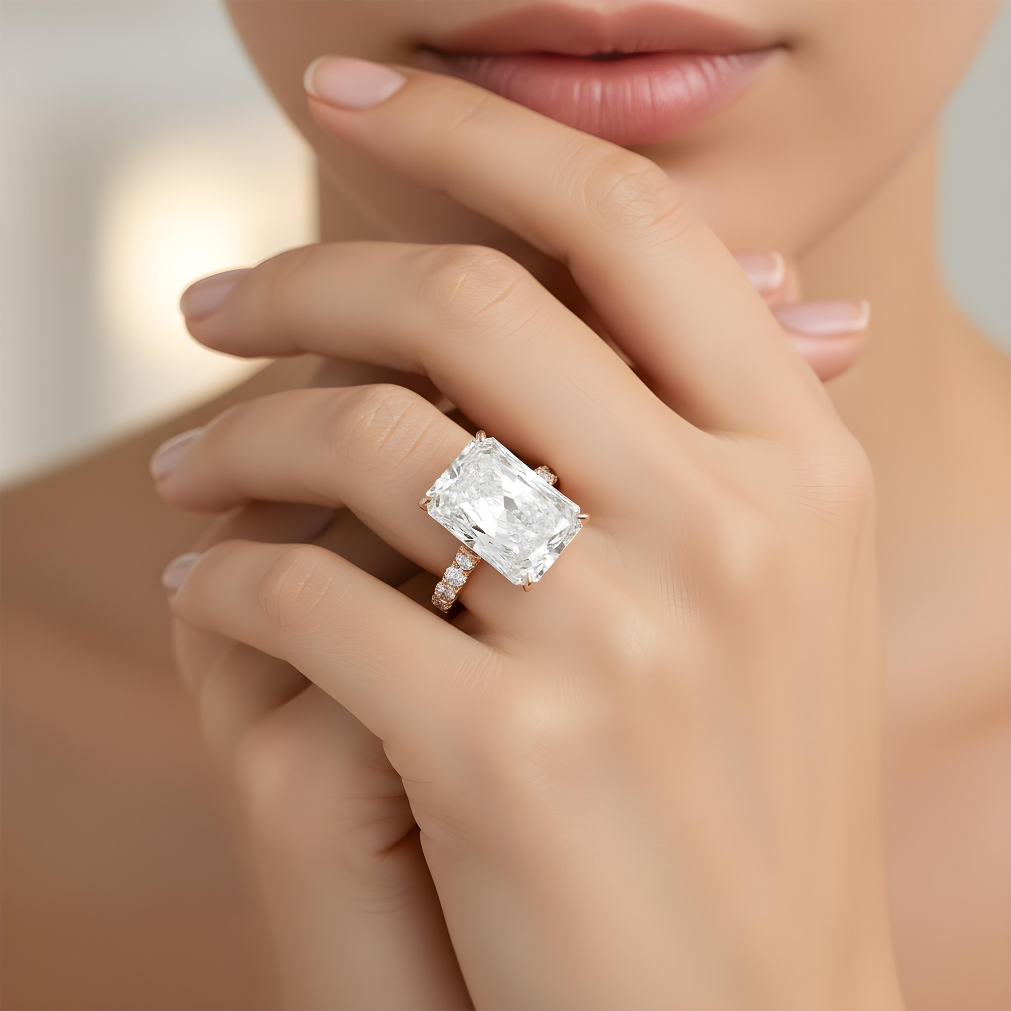 18K White Gold 20.01ct Radiant Cut Diamond Engagement Ring 22.26ctw