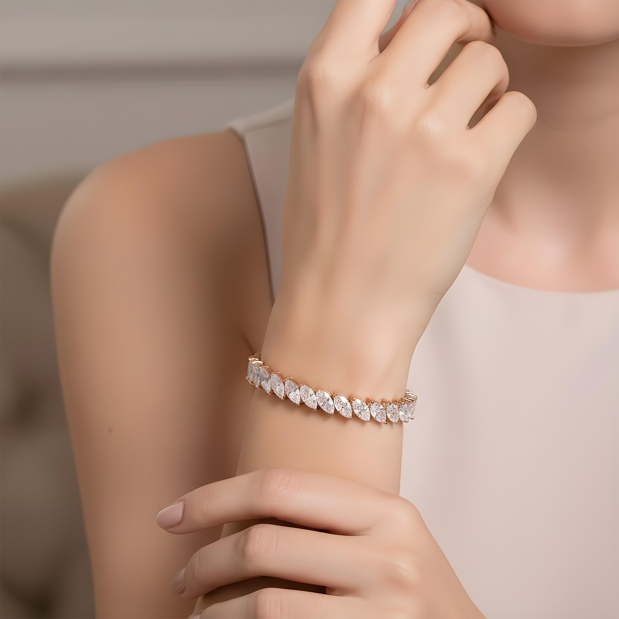 14K White Gold Marquise Cut Diamond Tennis Bracelet 31.0ct
