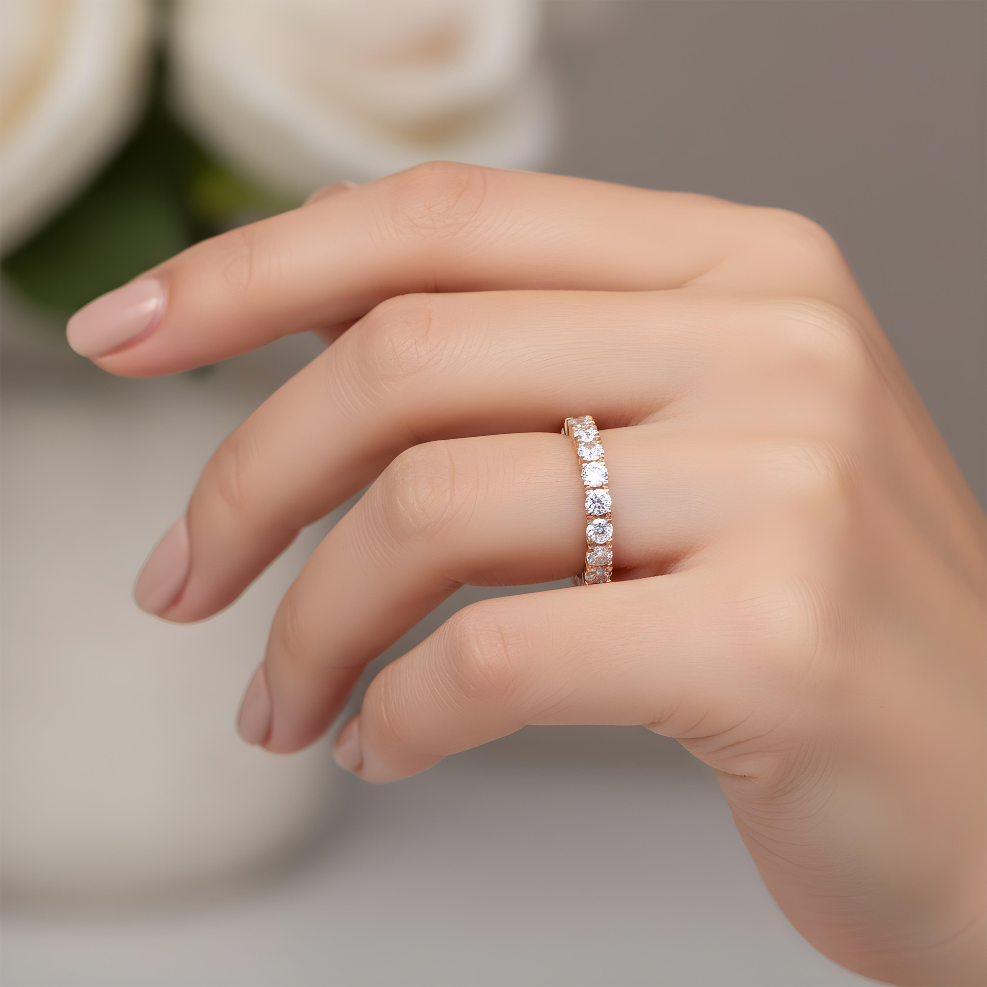 White Gold Round Diamond Eternity Ring 2.86ct (size 6)
