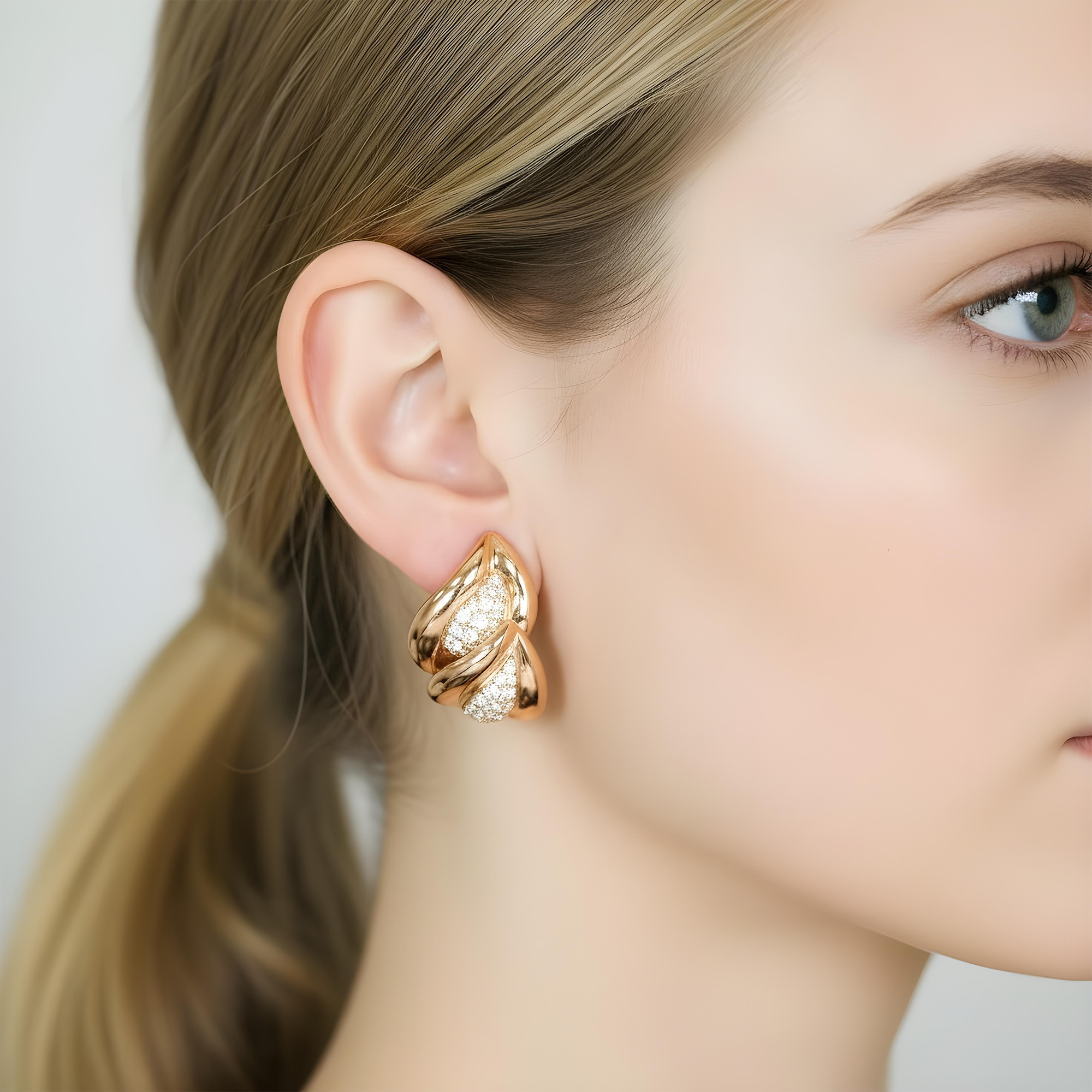 14K Yellow Gold Round Diamond Drop Earrings 1.88ctw
