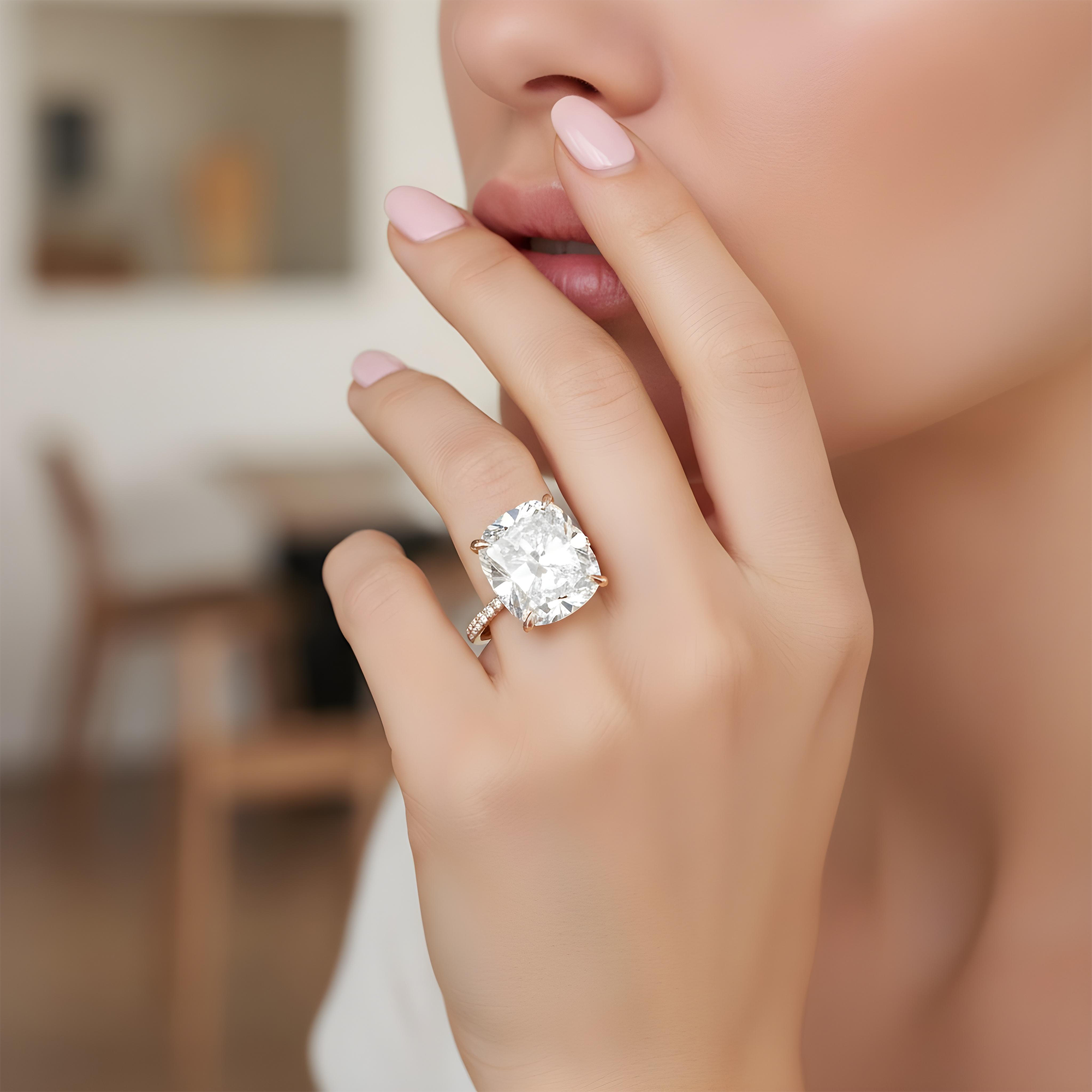 GIA 18K White Gold 10.01ct Cushion Cut Diamond Engagement Ring 10.61ct
