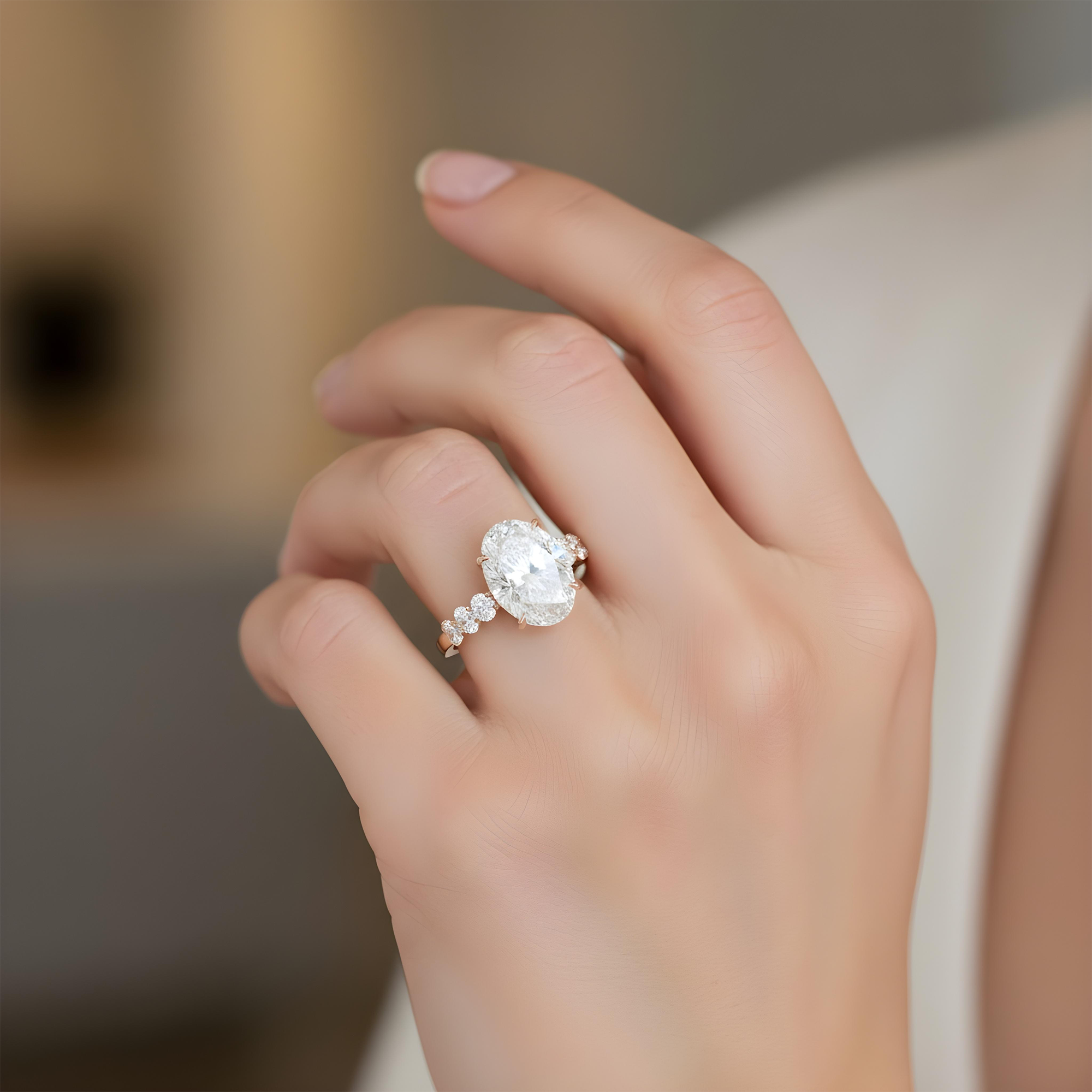 18K White Gold 10ct Oval Cut Diamond Engagement Ring 12.70ctw