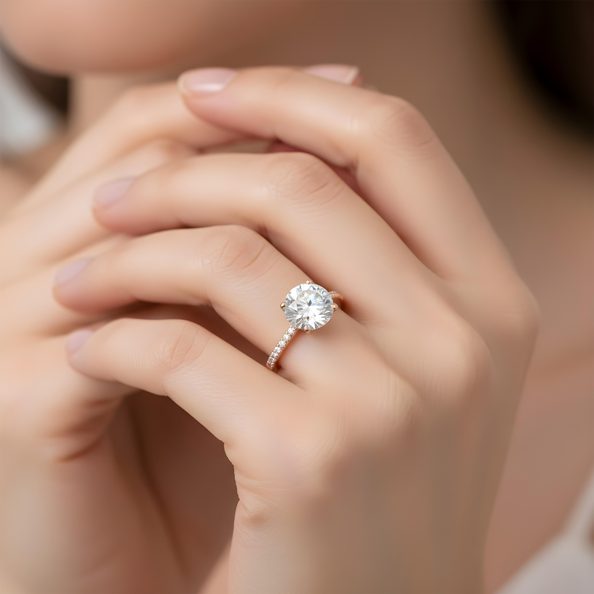 18K White Gold 5.31ct Round Diamond Engagement Ring 5.52ctw