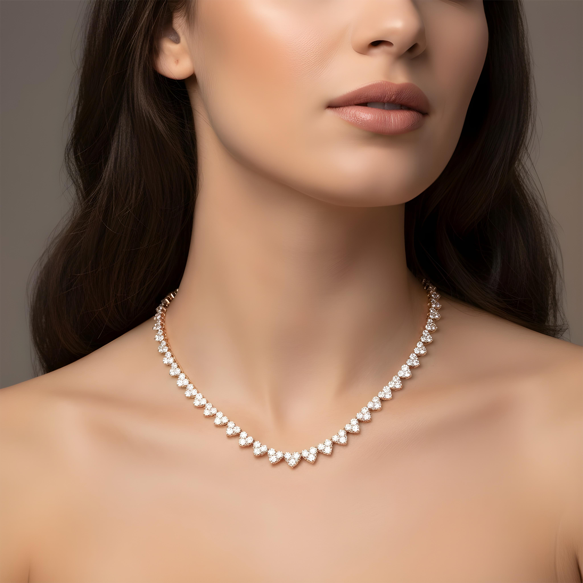 14K White Gold Graduated Diamond Heart Necklace 13ct